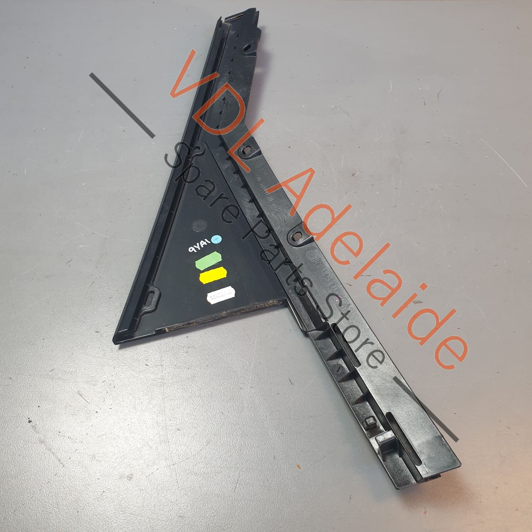 Porsche Cayenne E3 9YA Rear Left Door Exterior Window C Pillar Trim Gloss Black 9Y0839903C 9Y0839903D 9Y0839903E - Image 7
