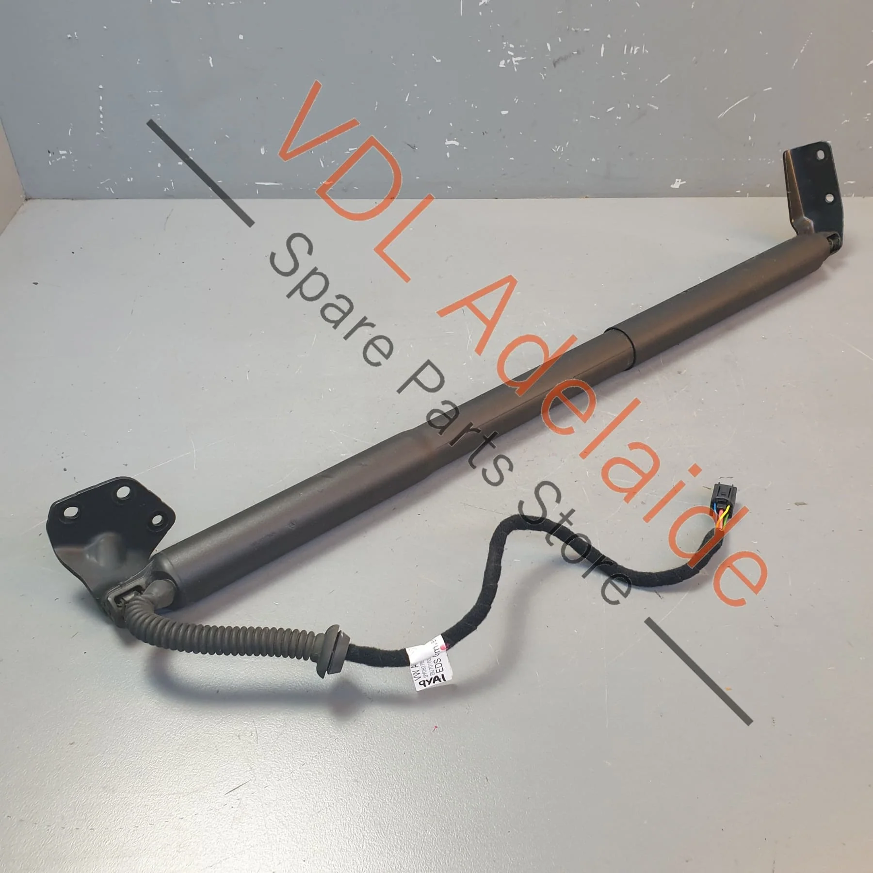 Porsche Cayenne 9Y0 E3 Rear Hatch Boot Power Opening Closing Strut Motor 9Y0827851B