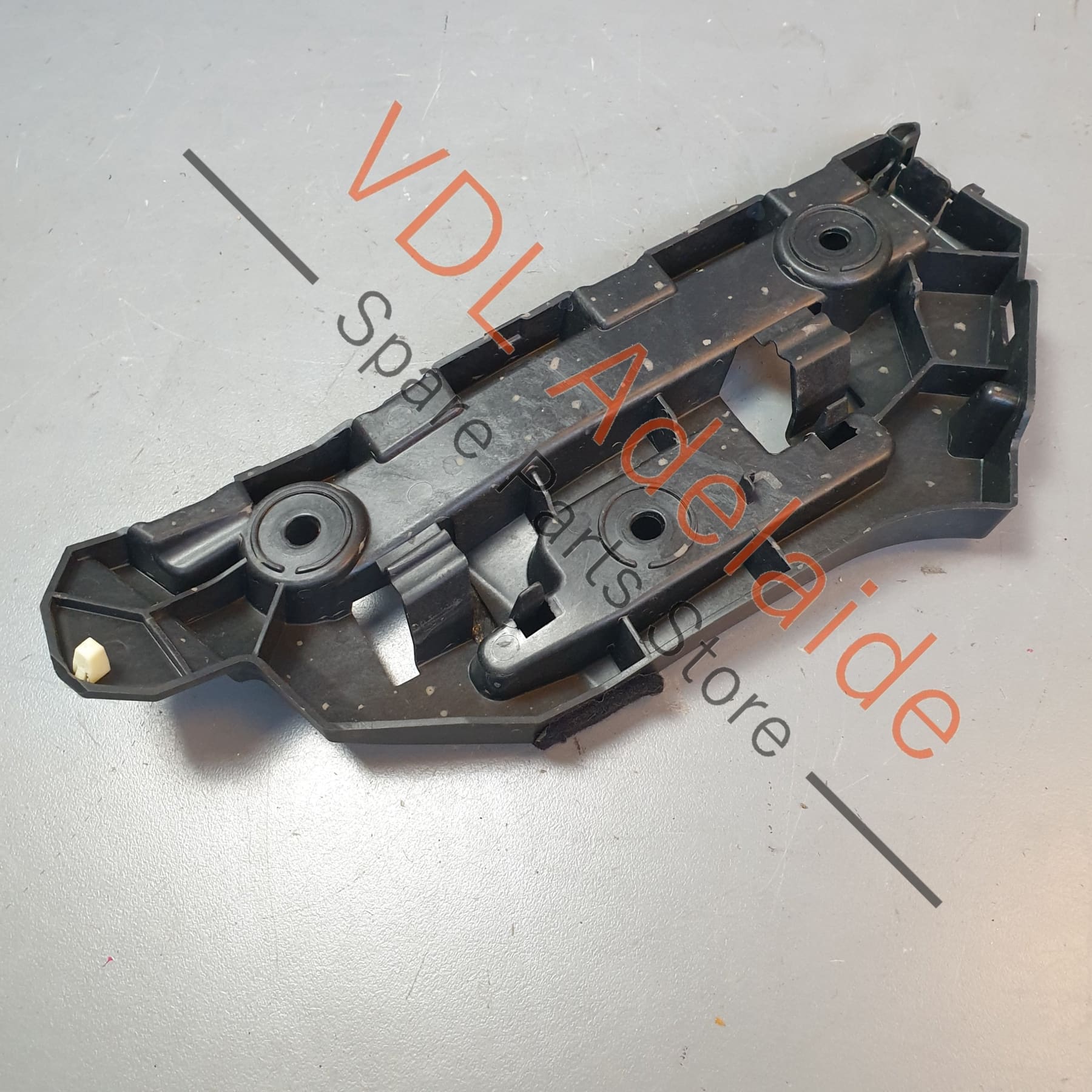 Porsche Cayenne E3 Rear Bumper Right Side Corner Securing Strip Bracket 9Y0807406C