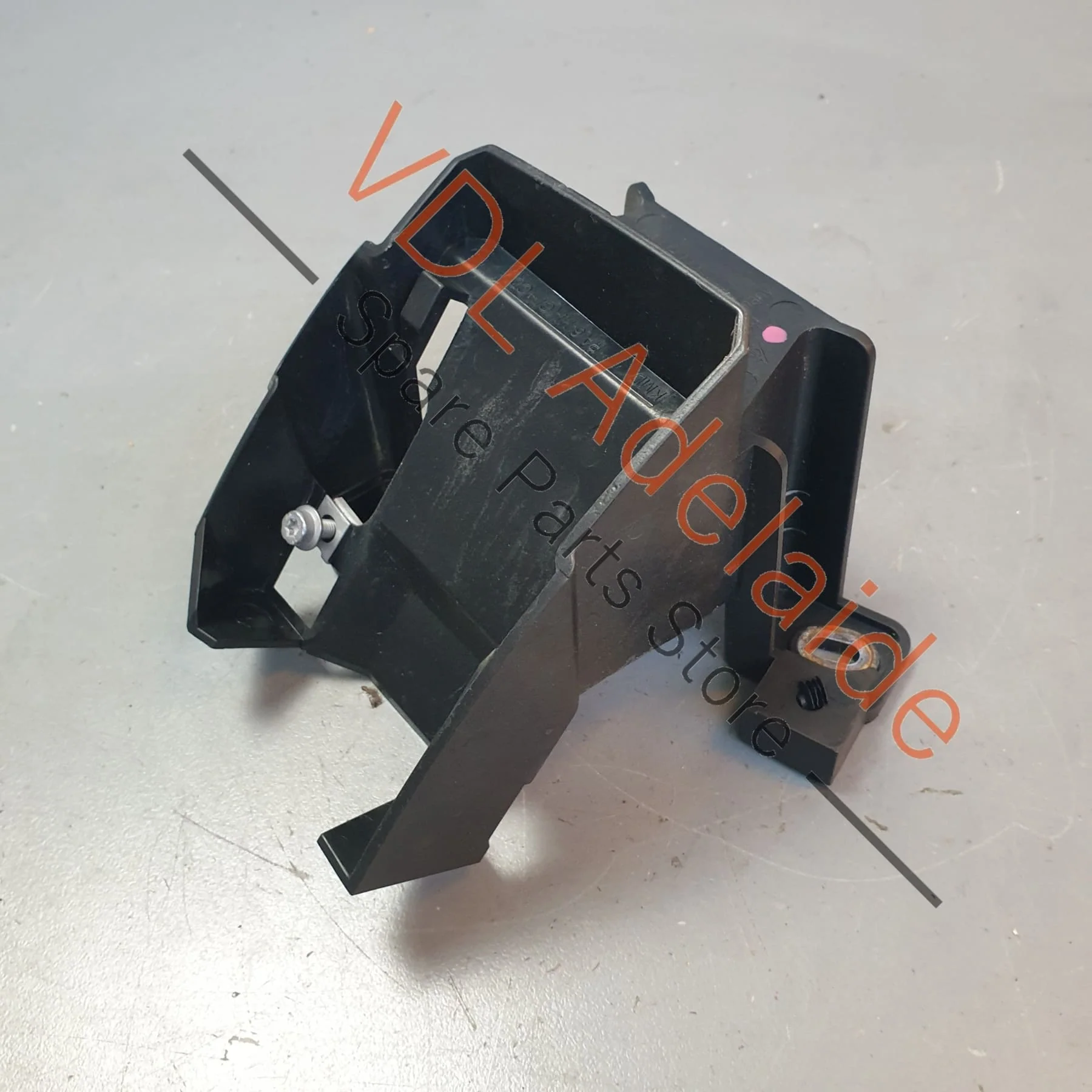 Porsche Cayenne E3 Rear Bumper Left Side Lane Change Radar Sensor Bracket 9Y0907509B - Image 6