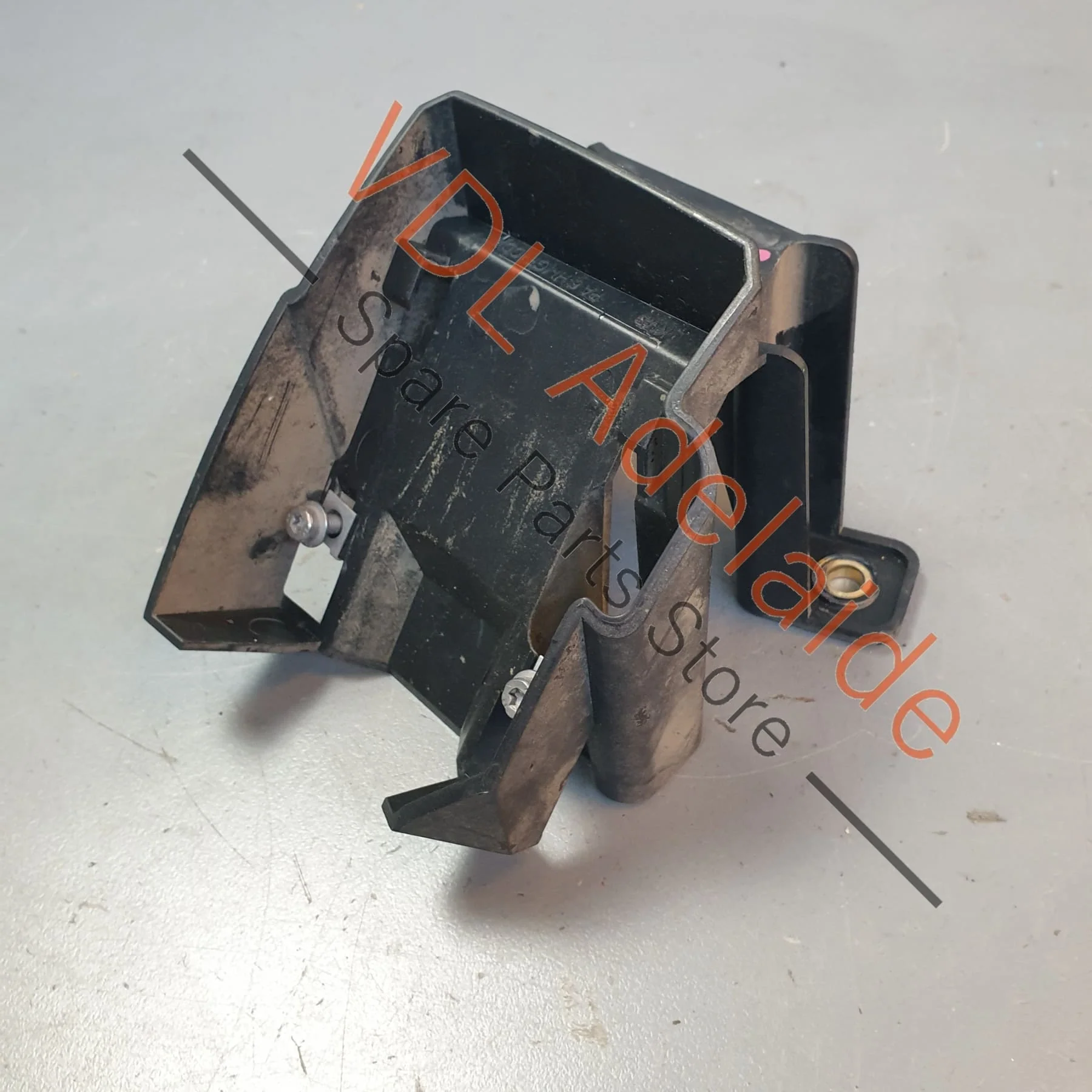 Porsche Cayenne E3 Rear Bumper Right Side Lane Change Radar Sensor Bracket 9Y0907510B - Image 6