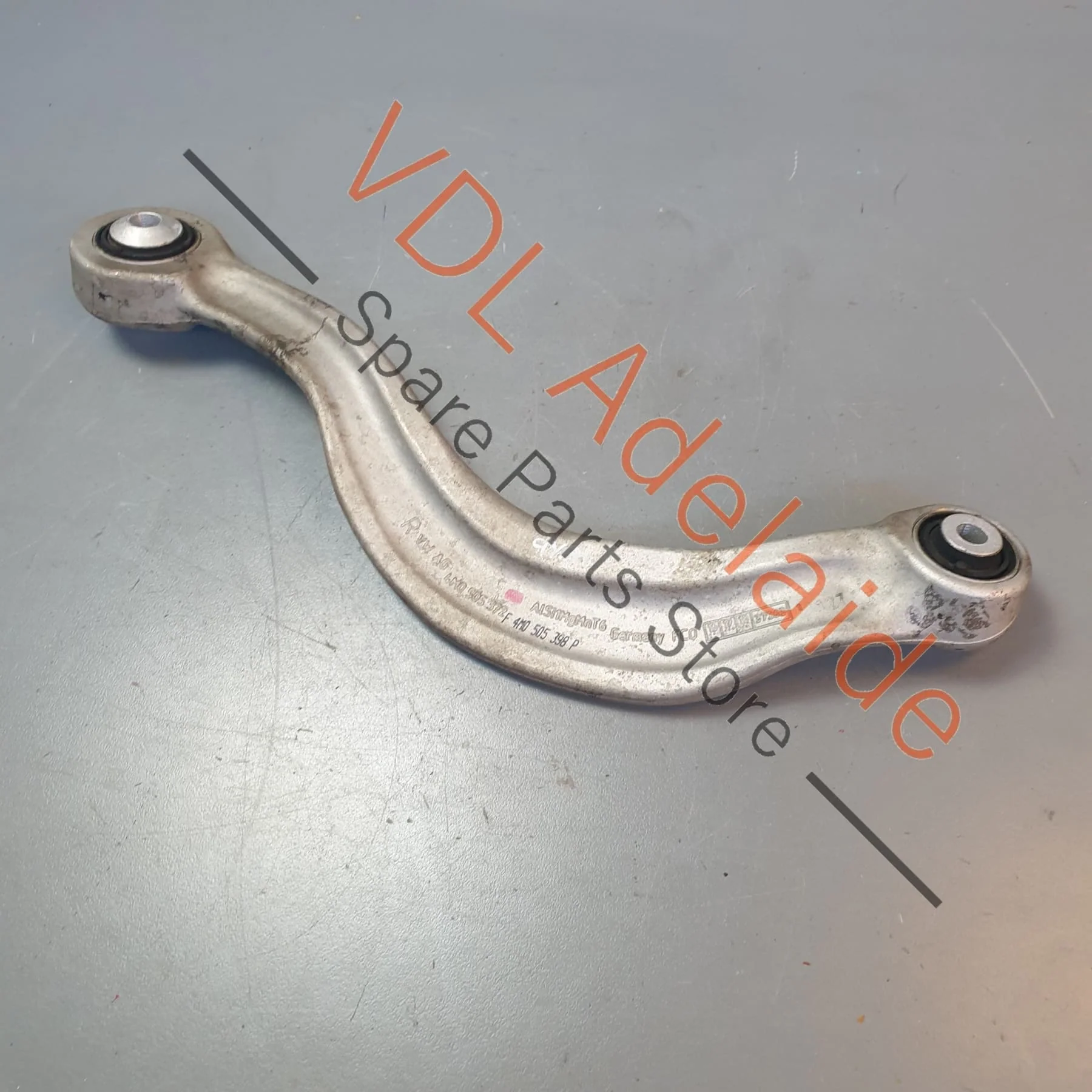 Porsche Cayenne E3 Audi Q7 Q5 Rear Right Suspension Wishbone Control Arm 4M0505398 PAB505398 4M0505372