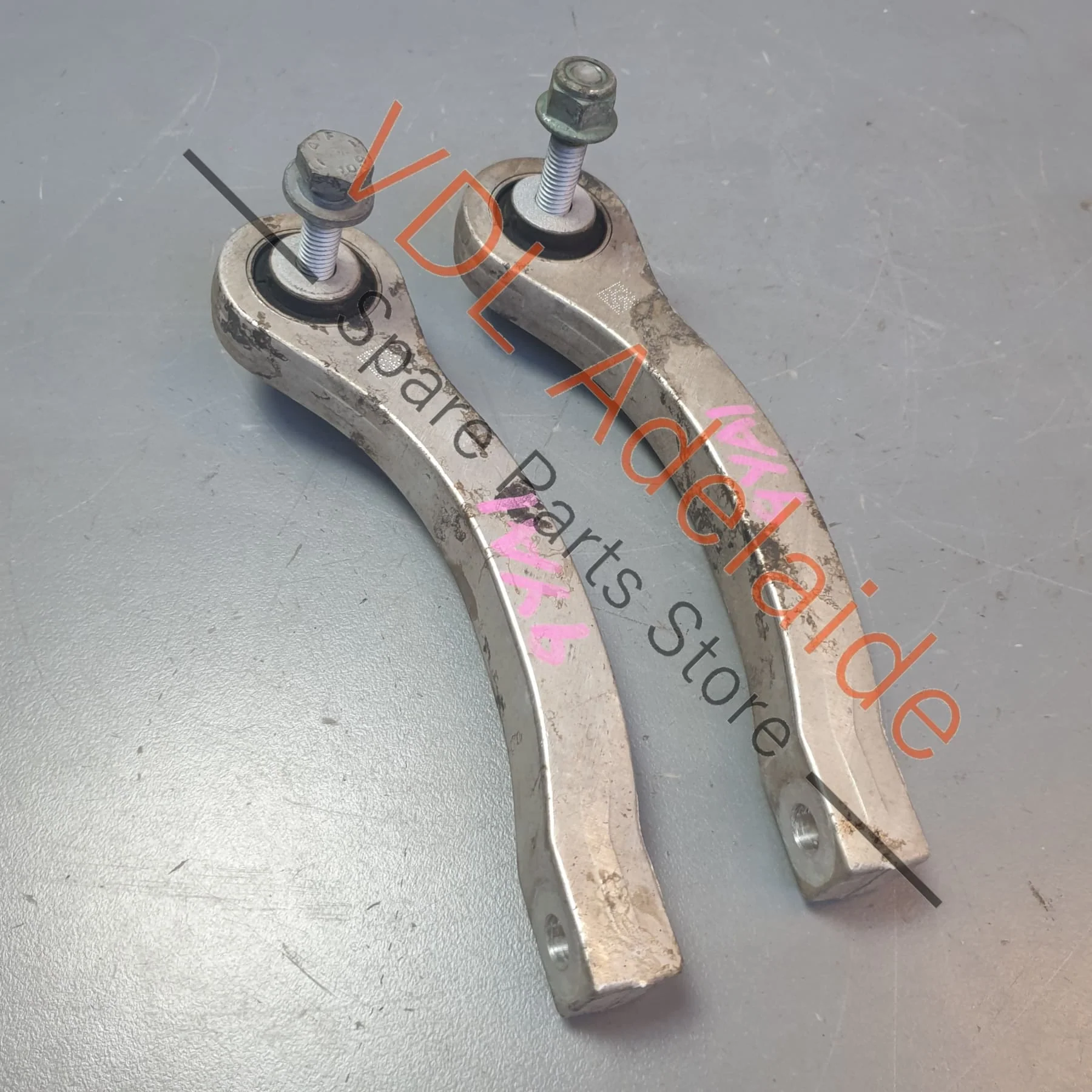 1x Pair Porsche Cayenne E3 Audi Q7 Rear Suspension Sway Anti Roll Stabiliser Bar Coupling Links 958505465D 4M0505465D
