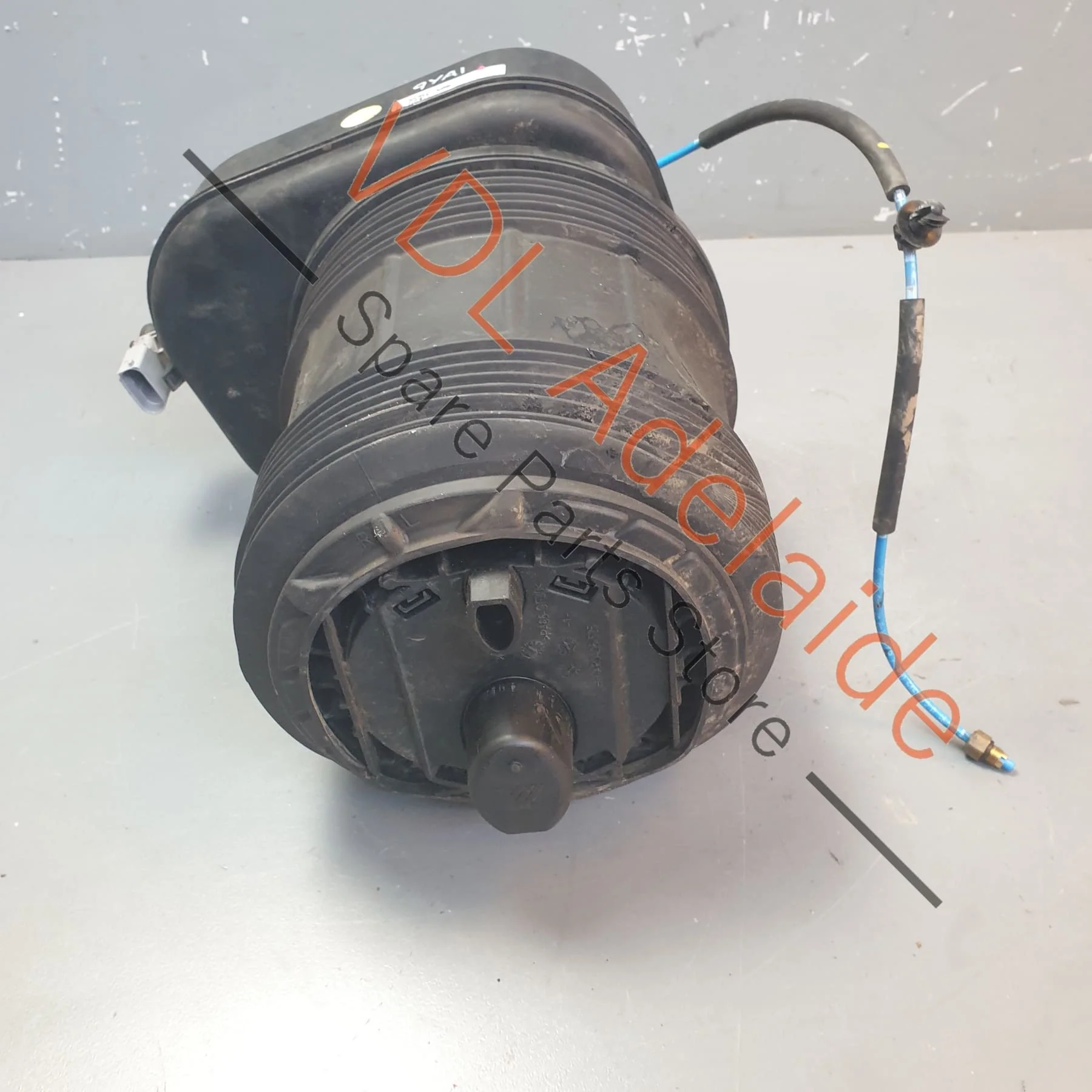 Porsche Cayenne E3 Rear Right Air Suspension Bag Airbag 9Y0616002B 9Y0616002 9Y0616002C - Image 10