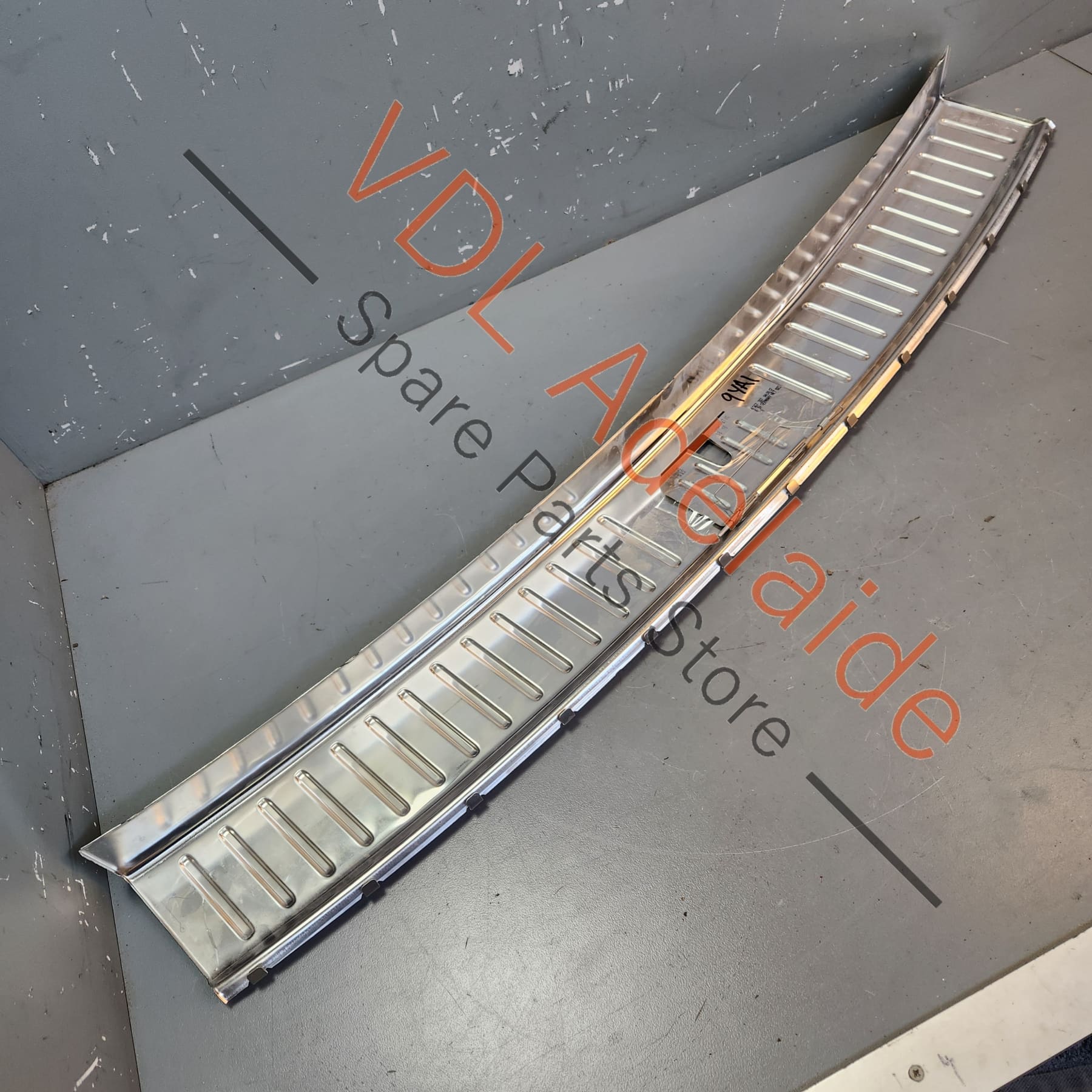 Porsche Cayenne E3 9YA 9YB Rear Luggage Compartment Load Edge Trim Stainless Steel Chrome 9Y0864483B 1E0 9Y0864483G 1E0 - Image 4