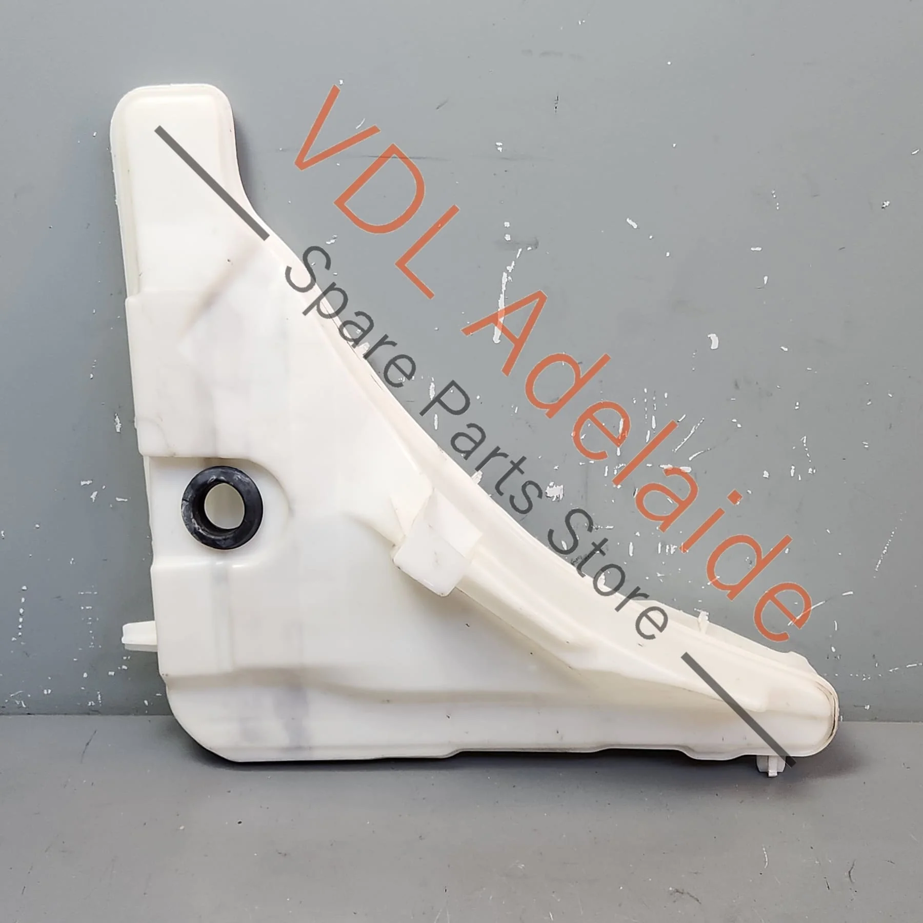 Porsche Cayenne E3 9Y Windscreen Washer Bottle Tank Reservoir 95895545201 4M0955452D - Image 2