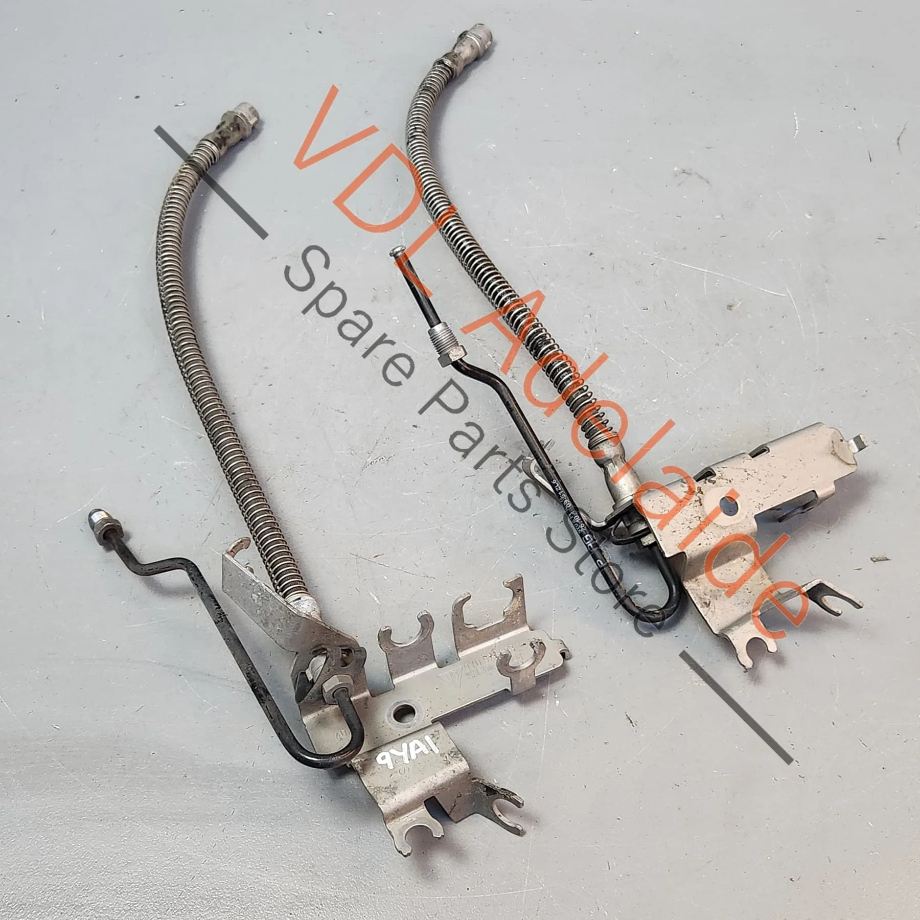 Porsche Cayenne E3 9Y Pair of Front Brake Caliper Hose Flexi Pipe 9Y0971003 9Y0971004 971611775