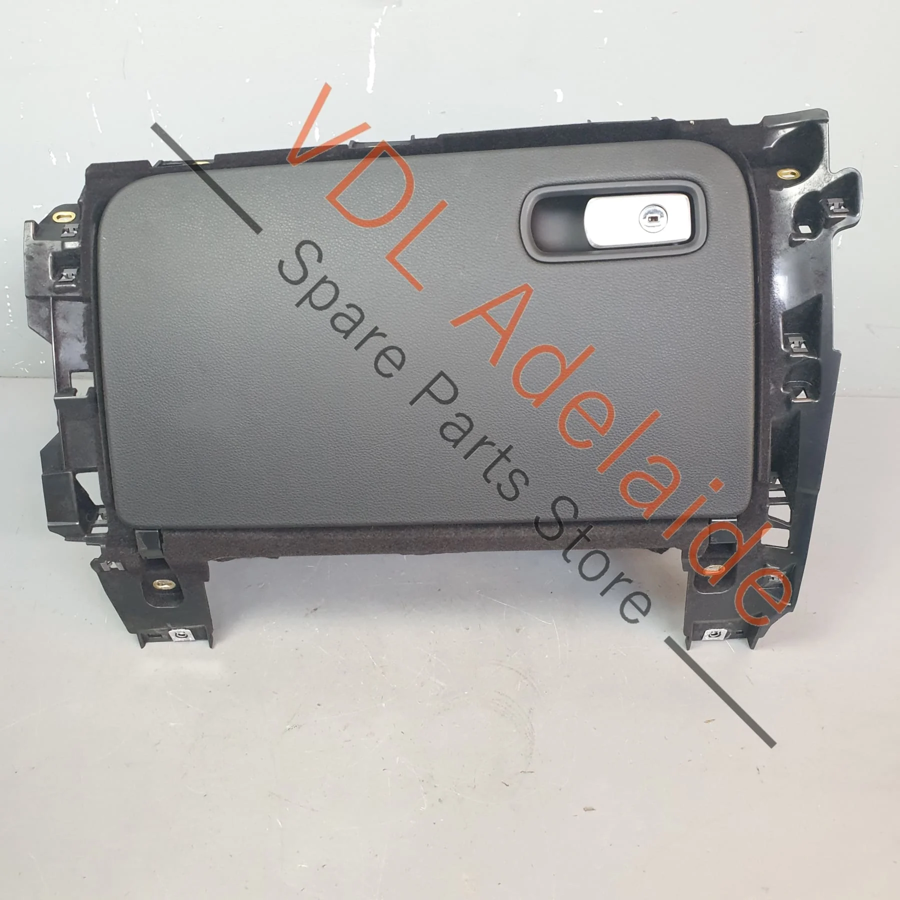 Porsche Cayenne E3 9Y Passenger Side Glovebox Leather for RHD - Image 3