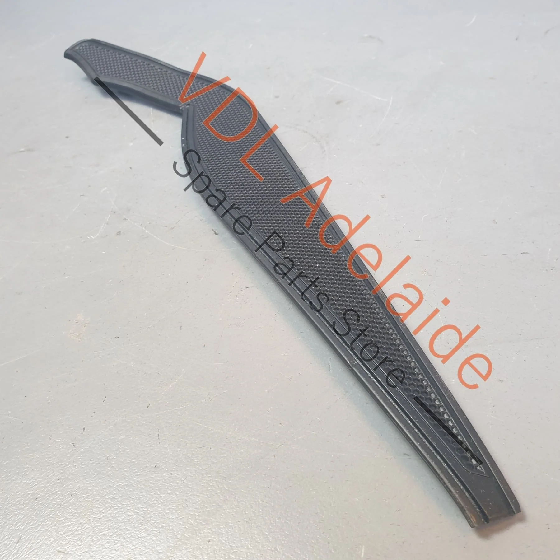 Porsche Cayenne E3 9Y Centre Console Side Grille Trim Left 9Y0858081