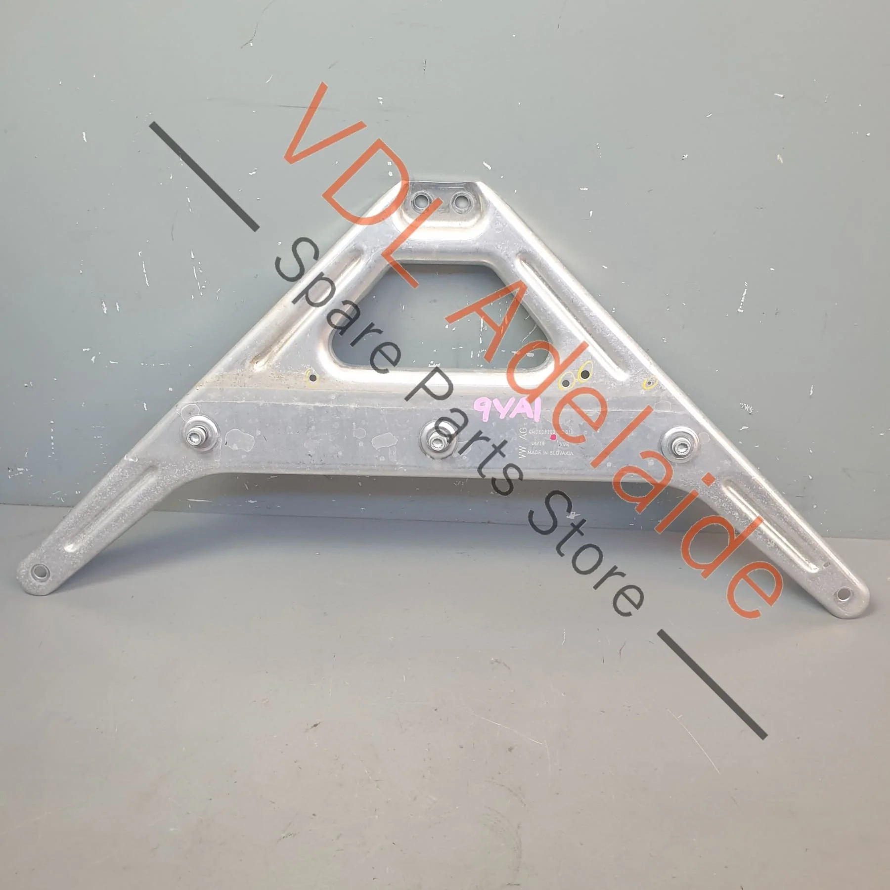 Porsche Cayenne E3 9Y Aluminium Engine Bay Brace Support Frame PAB806303B 4M0806303B