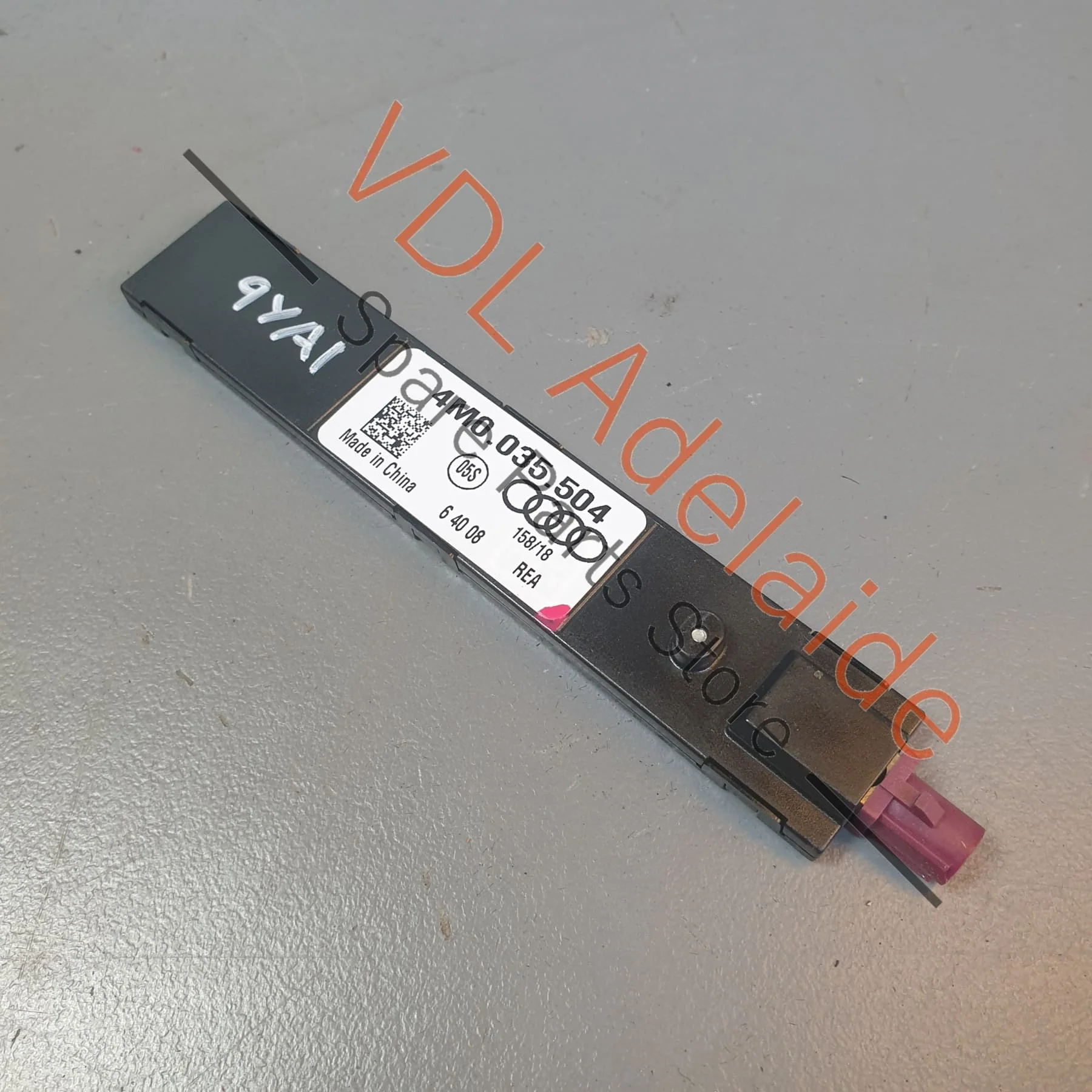 Porsche Cayenne E3 9Y GSM Antenna Aerial Control 9A703550400 4M0035504