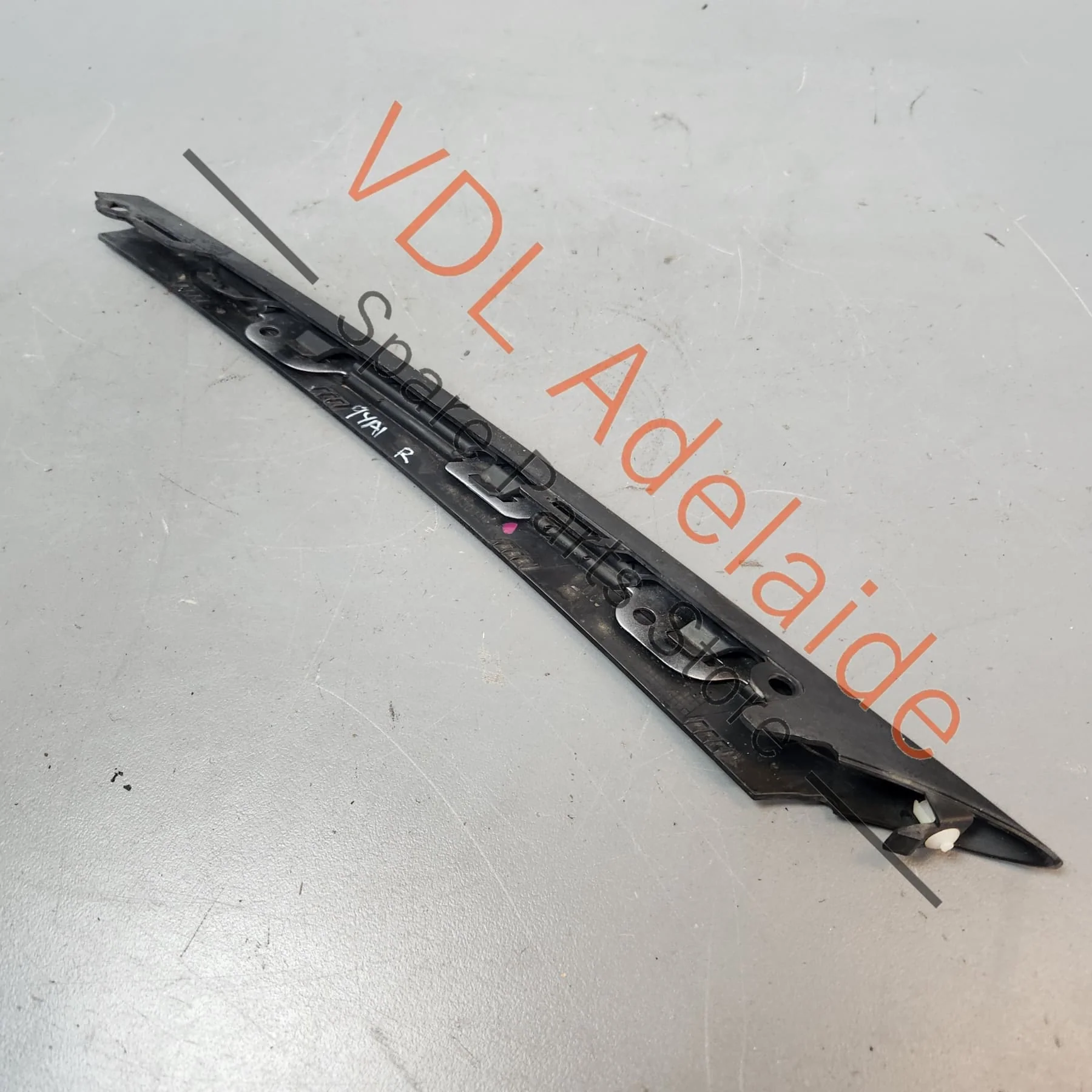 Porsche Cayenne E3 9Y Front Bumper Right Grille Fin Middle 9Y0807878 OK1 9Y0807246 M7U - Image 6