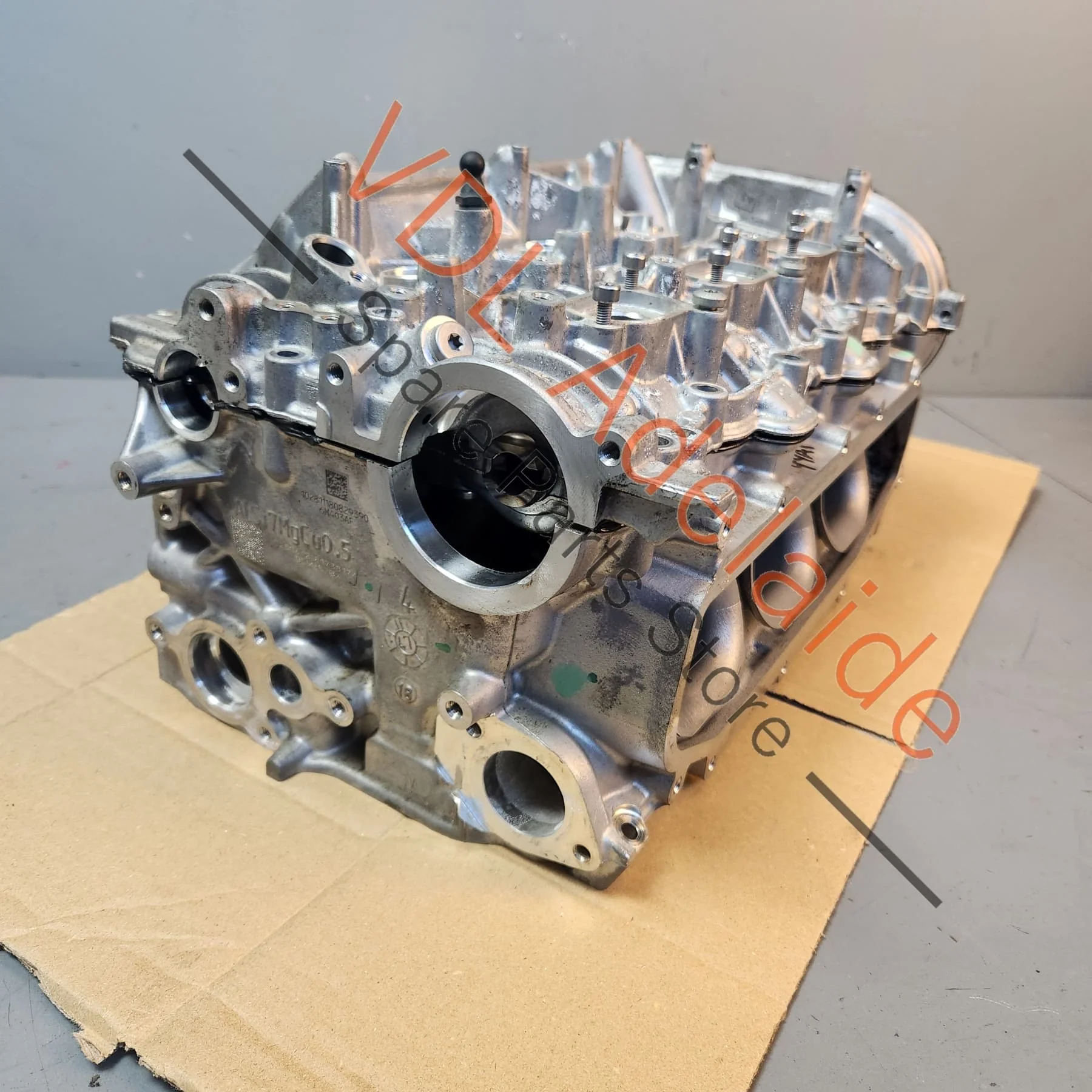 Porsche 324kw DCAB DCA Engine Cylinder Head Cyl 4-6 Left Complete With Camshafts and Valves - Image 11