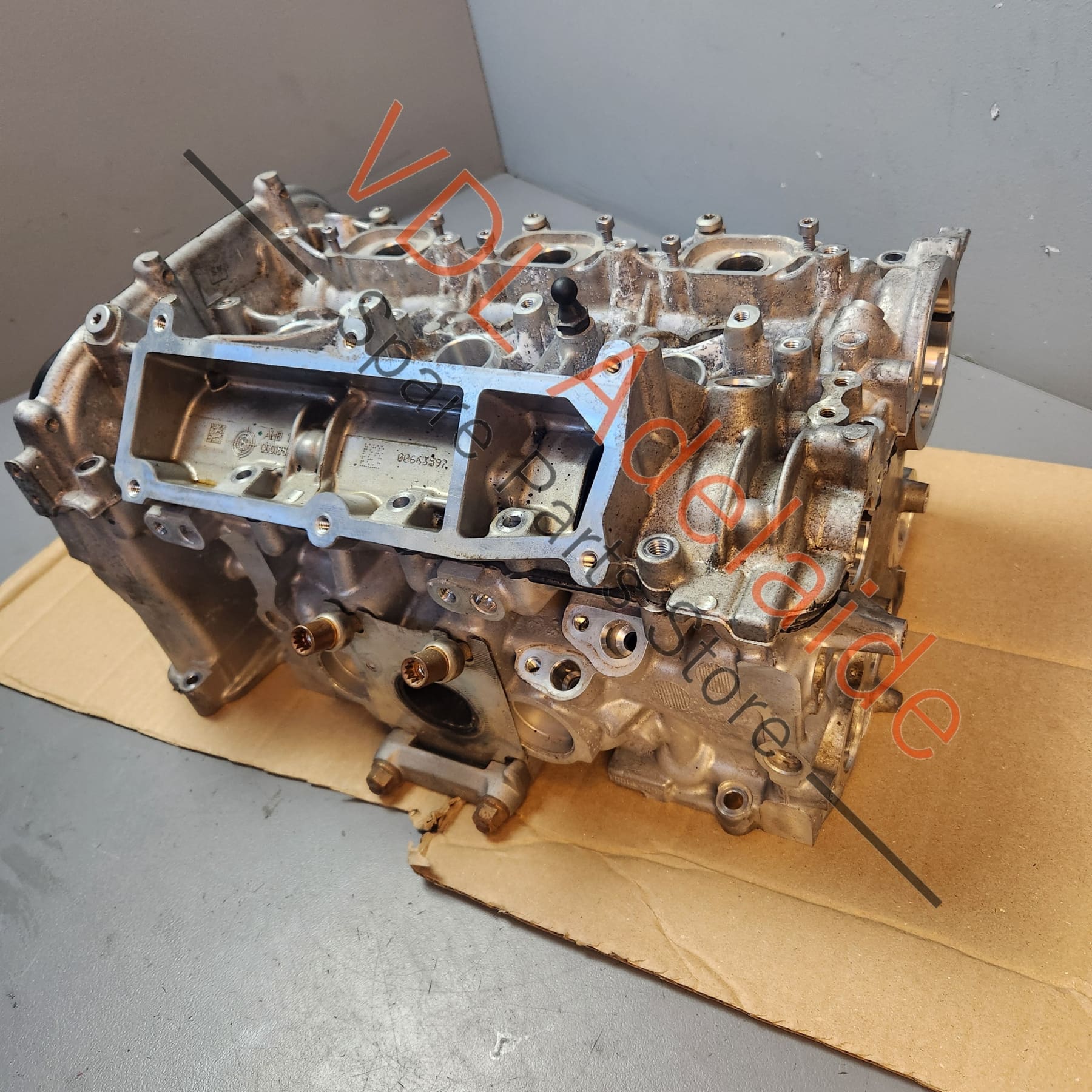 Porsche 324kw DCAB DCA Engine Cylinder Head Cyl 4-6 Left Complete With Camshafts and Valves - Image 9