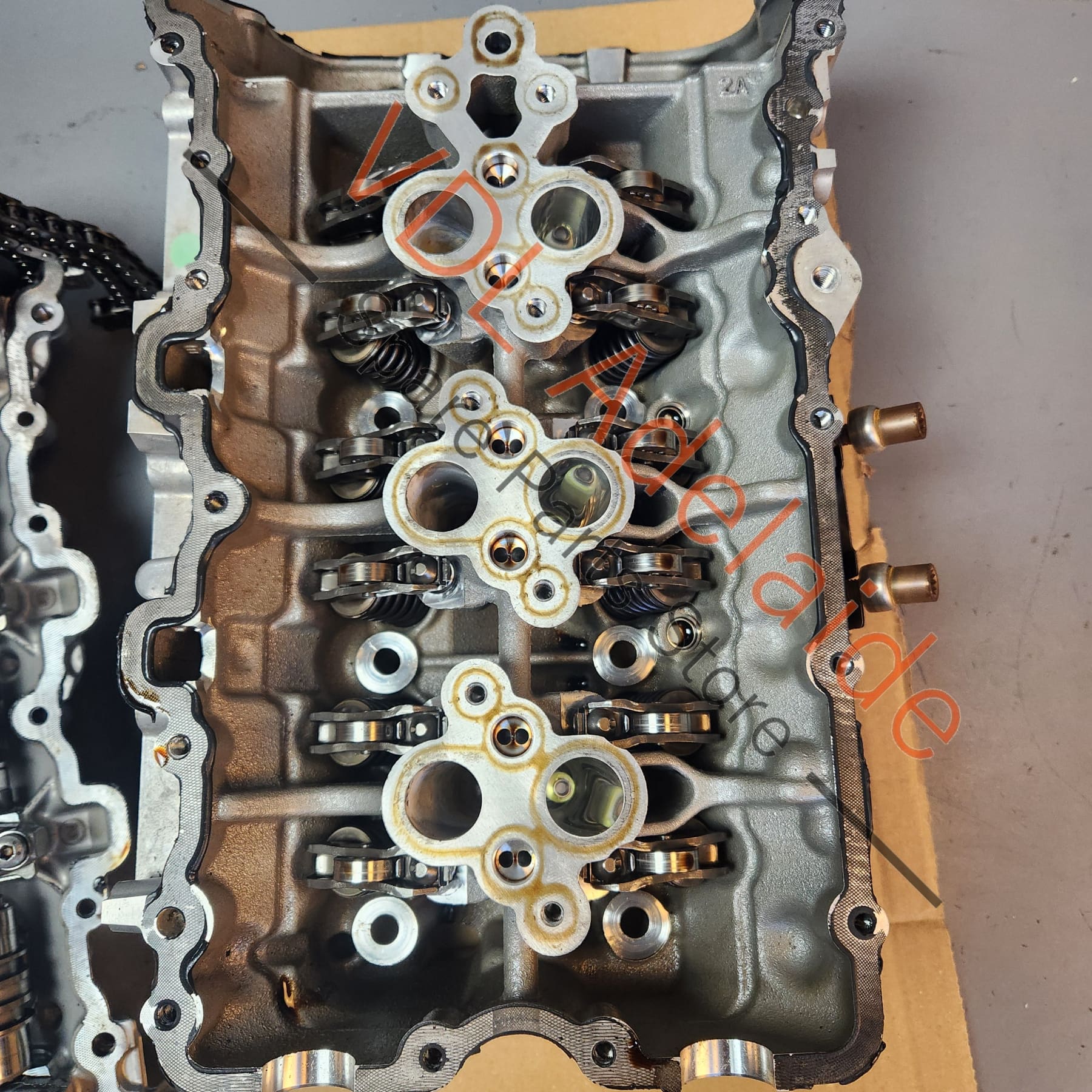 Porsche 324kw DCAB DCA Engine Cylinder Head Cyl 1-3 Right Complete With Camshafts and Valves - Image 10