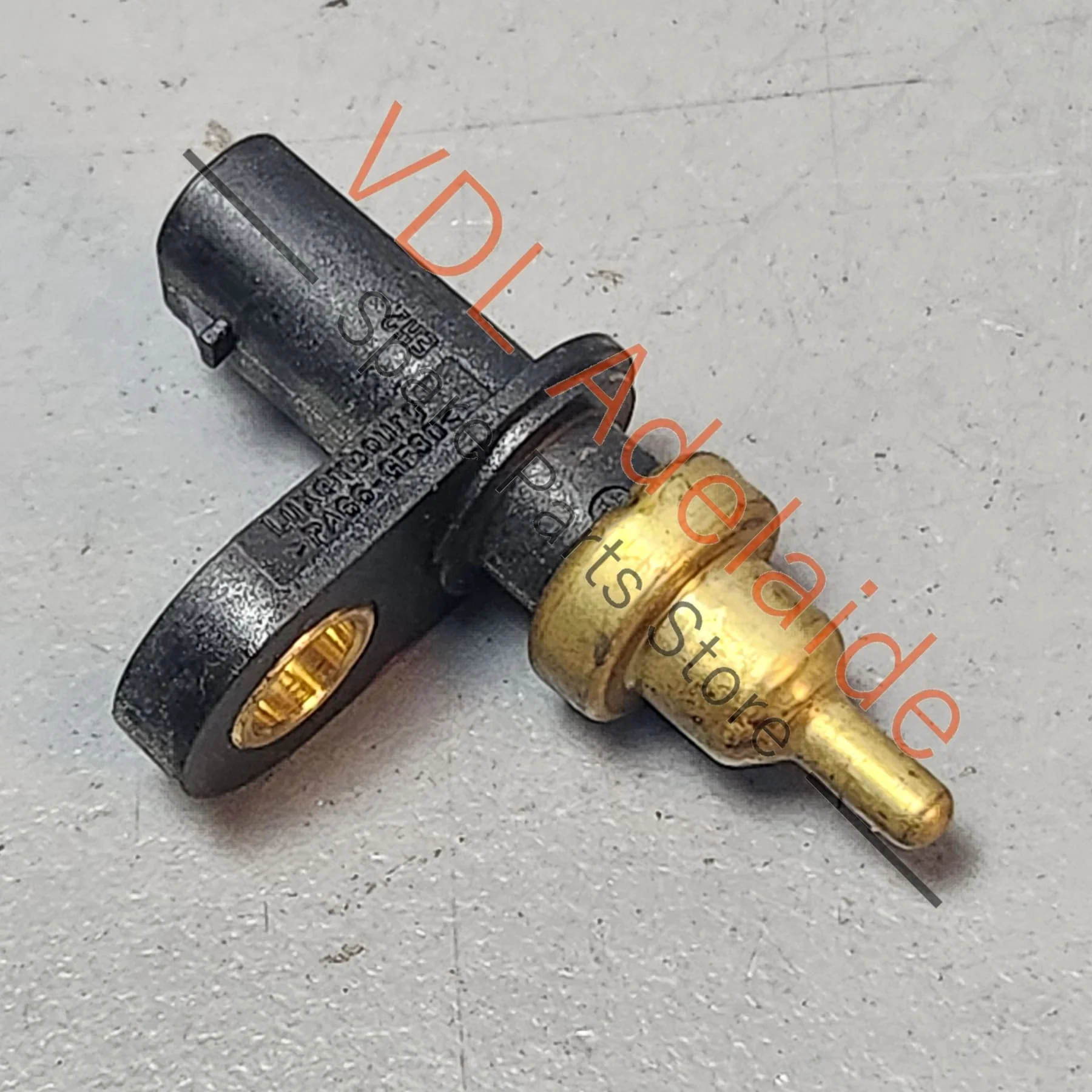 Genuine Porsche Audi Volkswagen Engine Coolant Temperature Sensor 06M919501