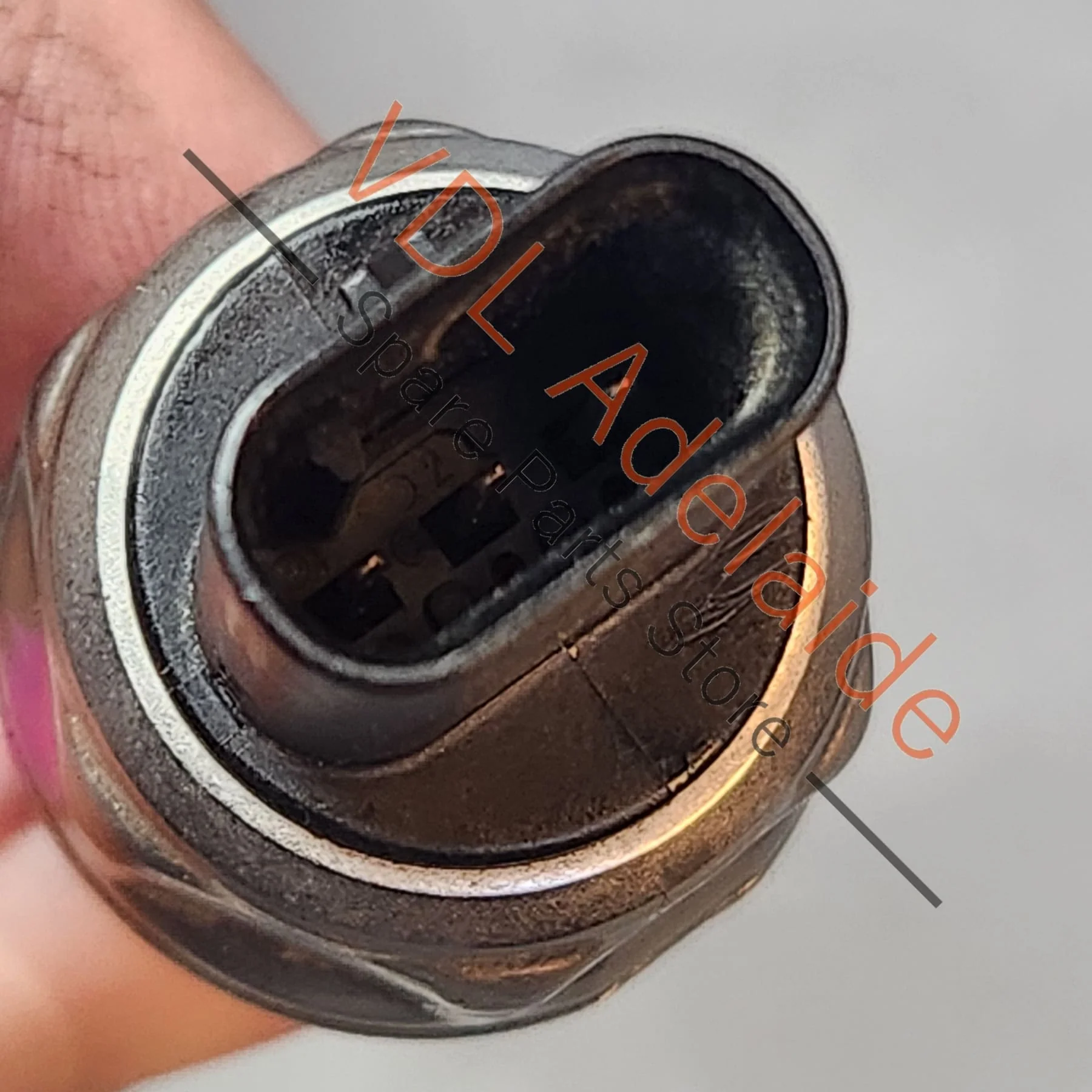 Genuine Porsche Audi Volkswagen Fuel Pressure Sensor 06M906054E - Image 5