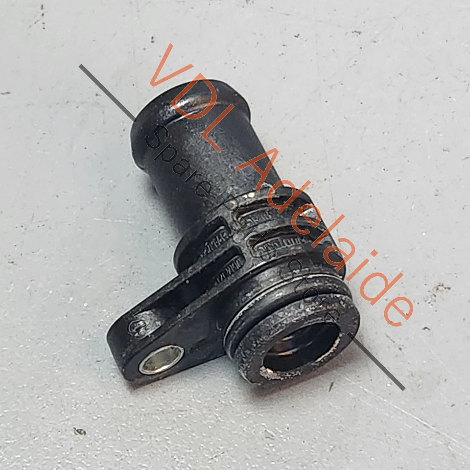 Genuine Audi Porsche VW Coupling Pipe 06M121089F