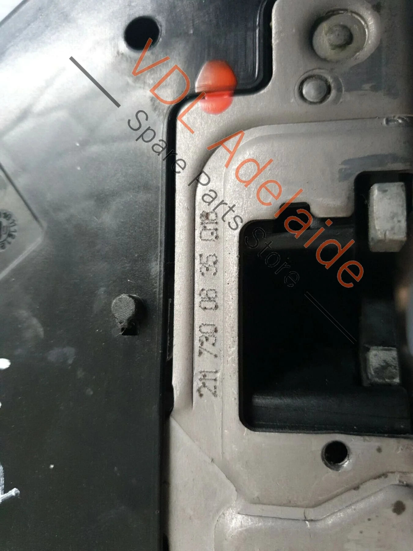 Mercedes Benz W211 E-Class Rear Right Door Lock Mechanism 2117300635 - Image 4