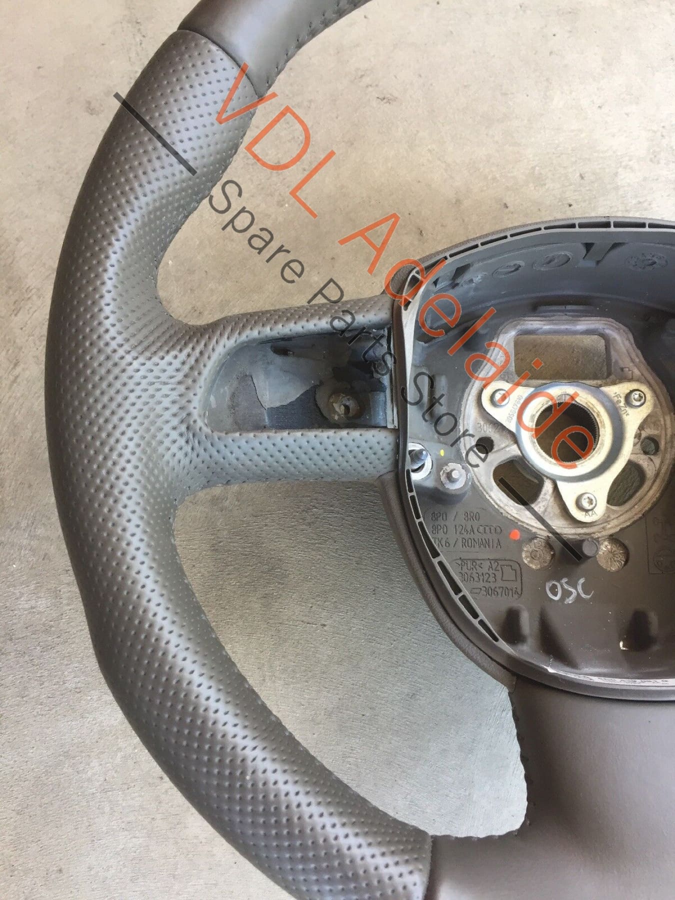 Audi Q5 8R Multifunction Steering Wheel Leather 49,112kms 8R0419091G OSC - Image 2