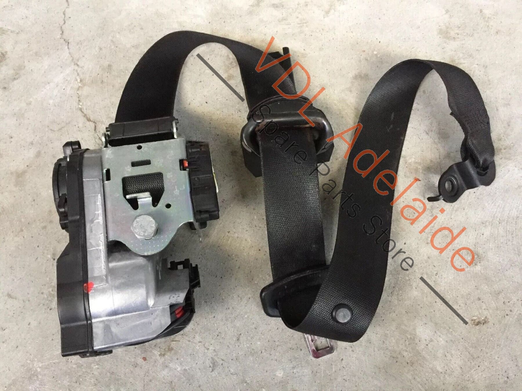 Mercedes Benz W164 ML-Class Front Right Seatbelt Seat Belt A2518601086 - Image 2