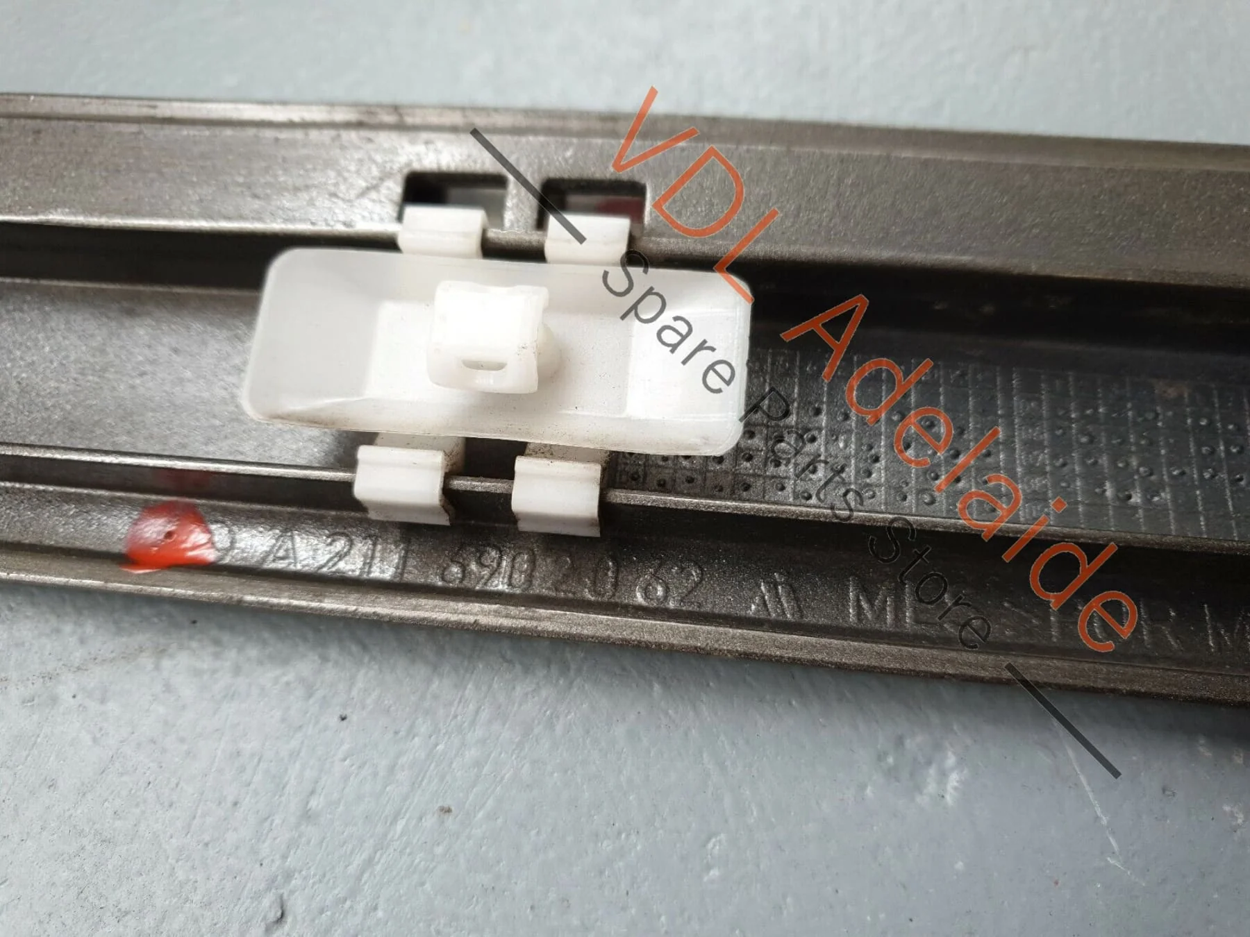 Mercedes W211 E-Class Door Moulding Front Right Indium Grey A2116902062 JAS2 - Image 6