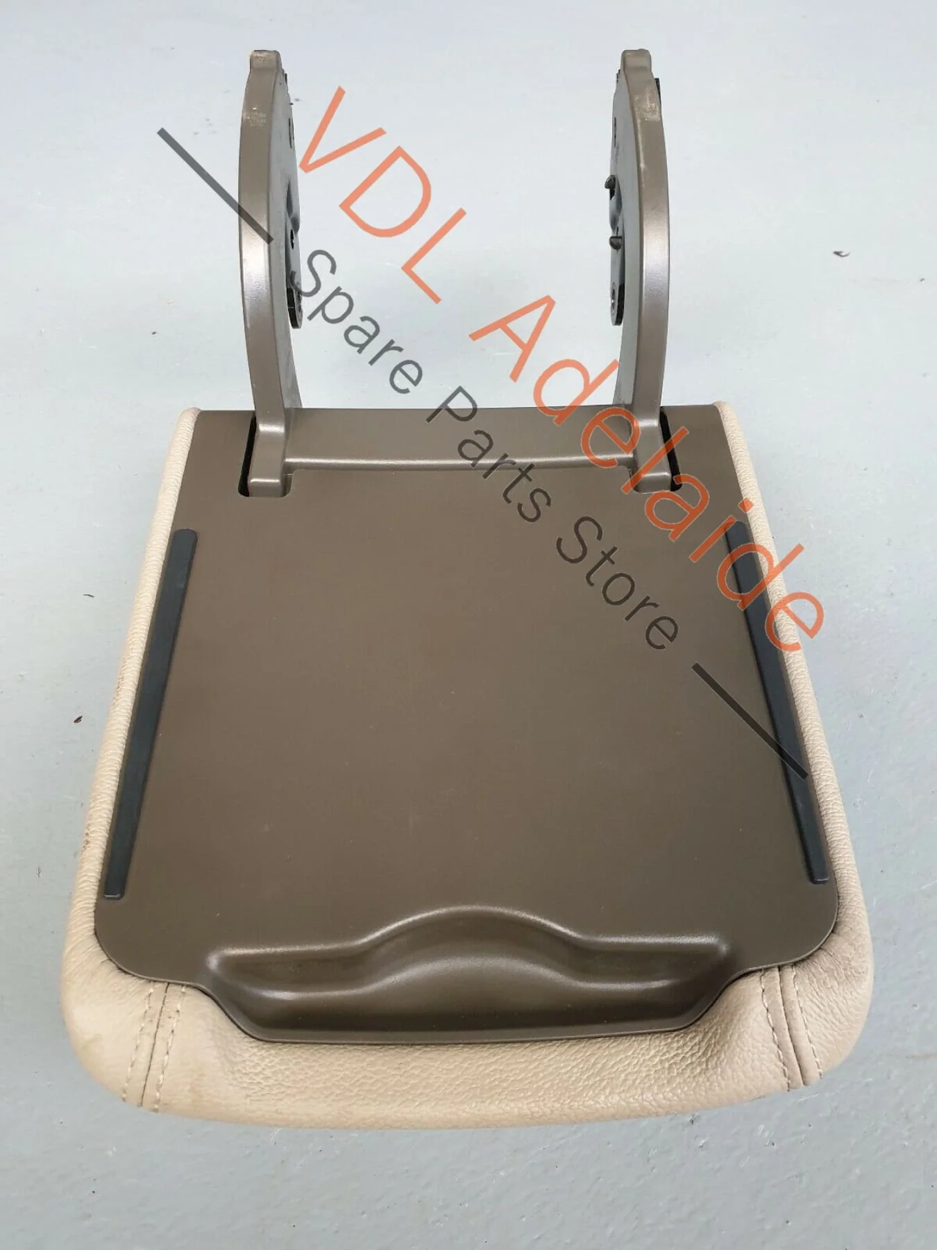 Audi Q5 8R Centre Console Cover Lid Arm Rest Armrest OSC - Image 6
