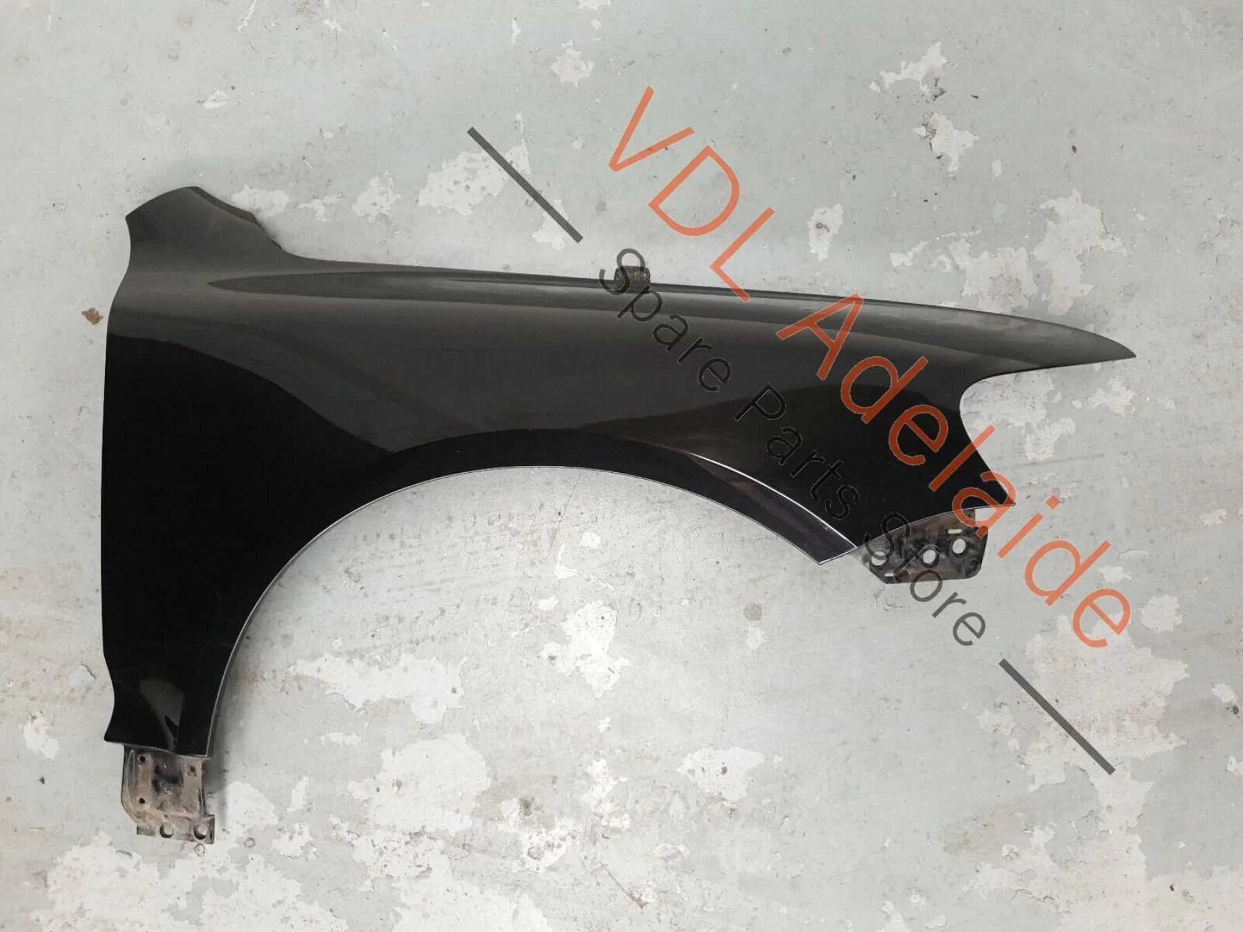 Volkswagen Touareg 7L Front Right Quarter Fender Mudguard Panel REG