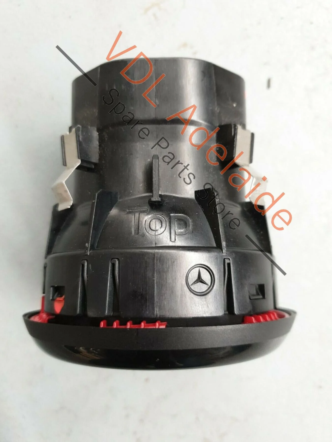 Mercedes C117 CLA45 AMG OEM Dash Air Vent A1768300954 WHA1 - Image 5