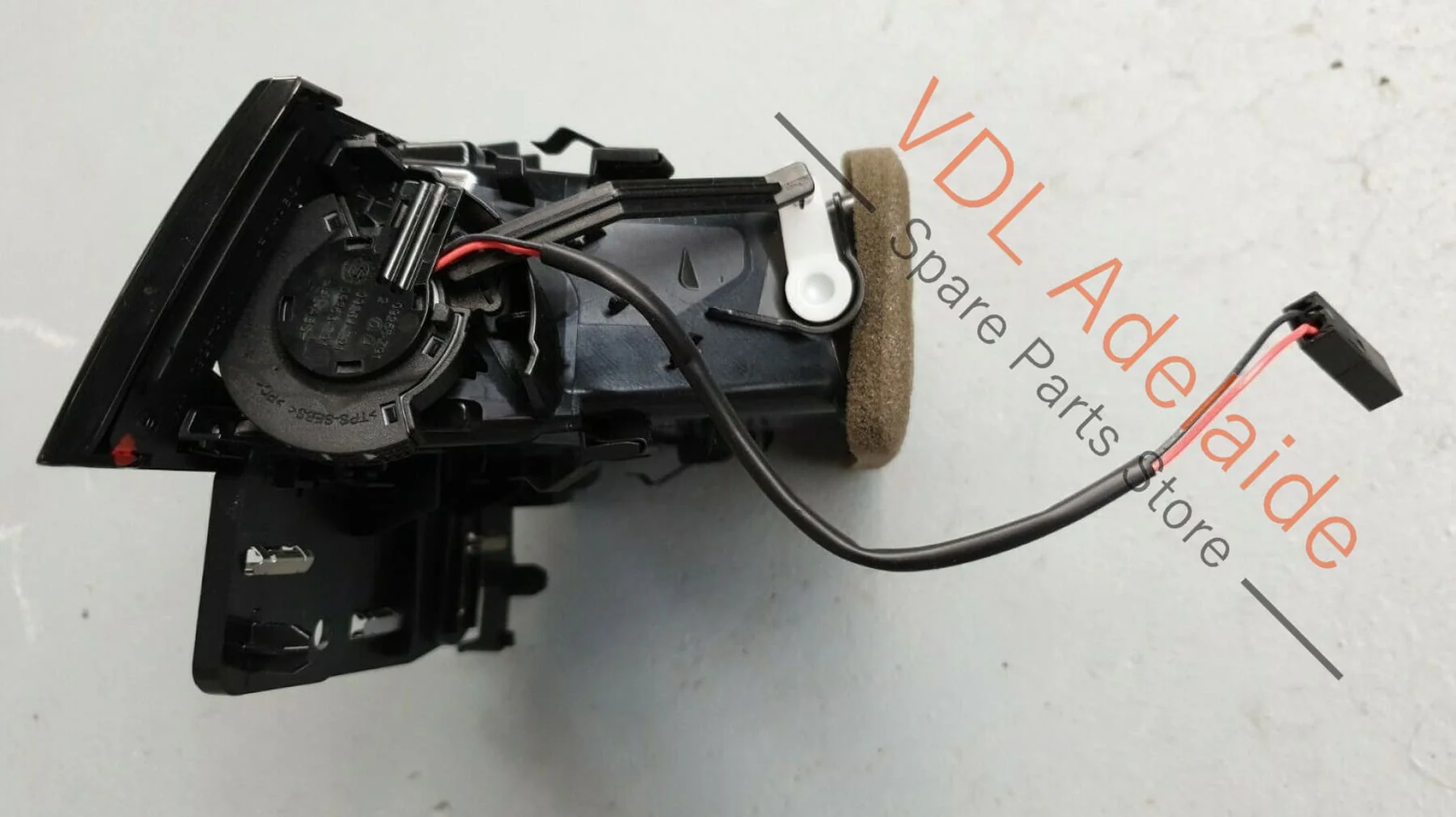 VW Passat Alltrack B8 3G Variant Right Side Dash Air Vent 3G2819702D PAT2 - Image 6