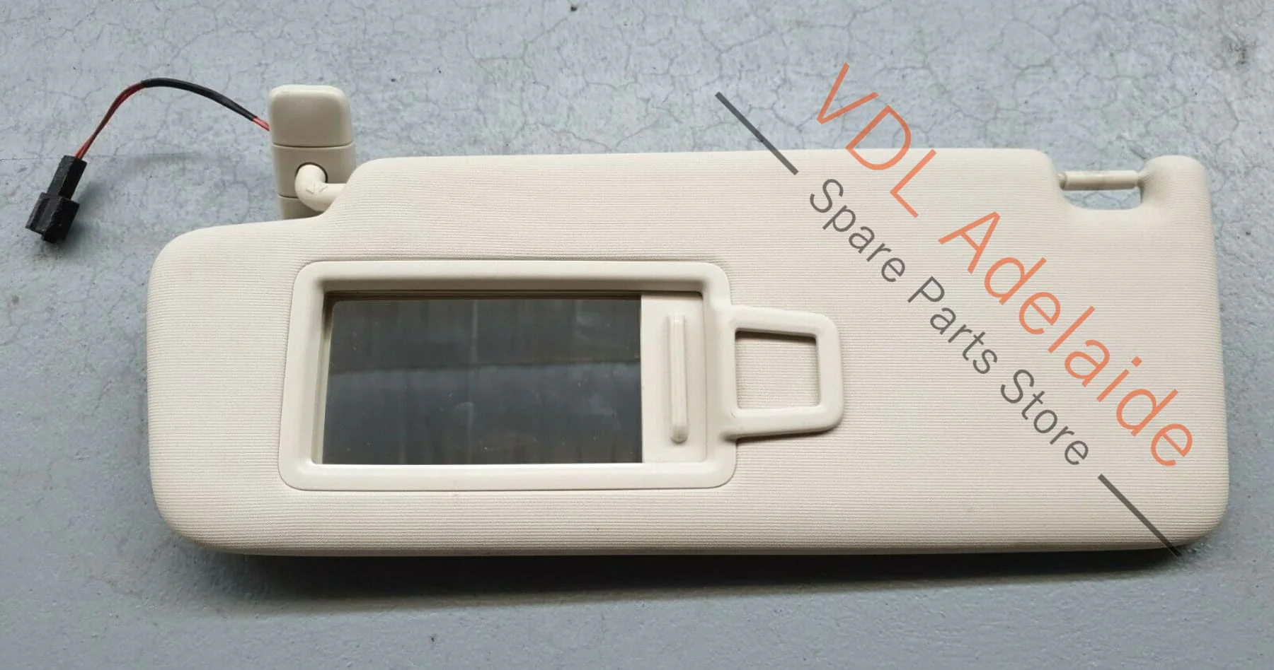 VW Passat B8 3G Alltrack Variant Left Side LHS Sun Visor 3G0857551D PAT2 - Image 2