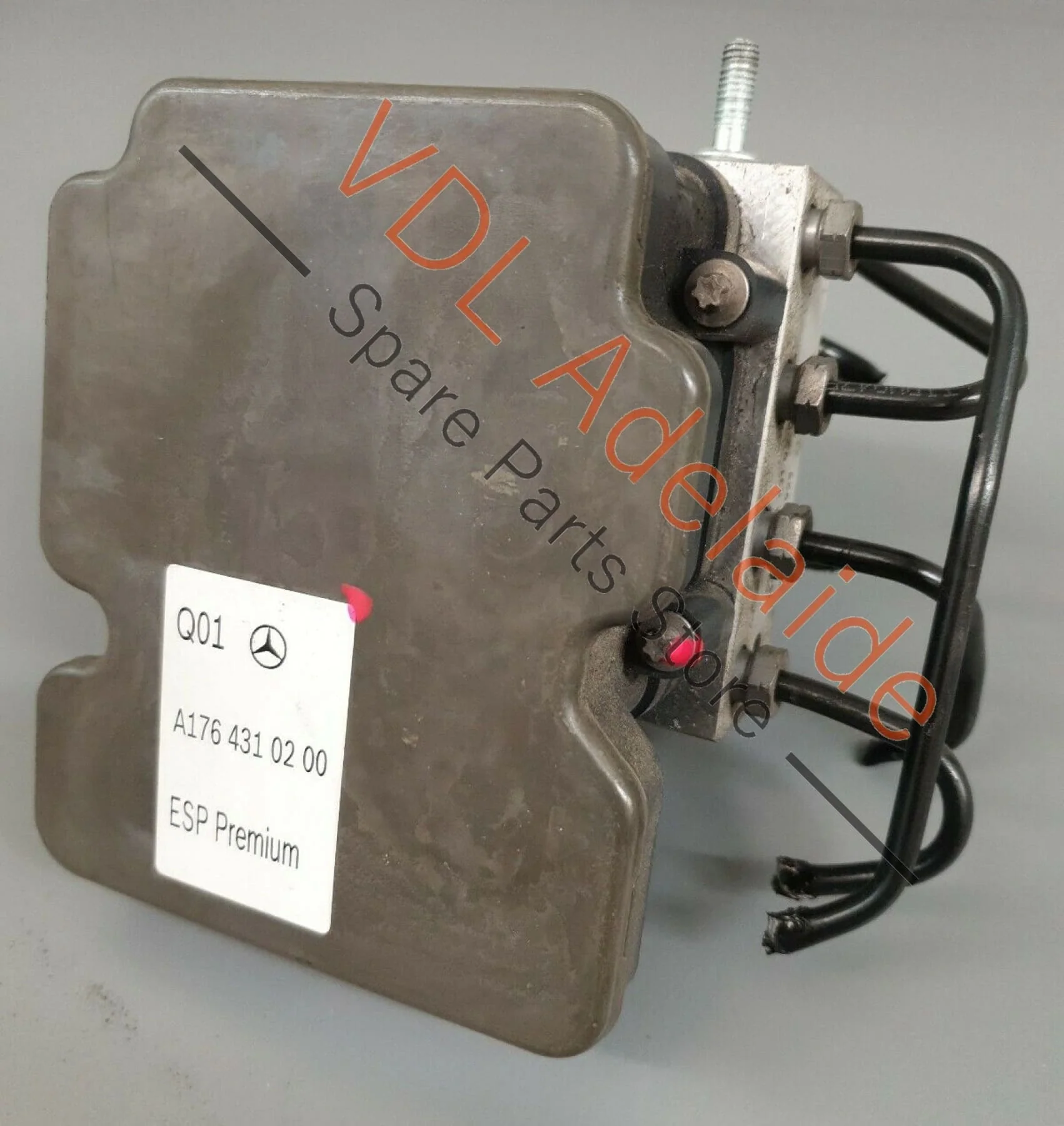 Mercedes C117 CLA45 ABS Brake Pump & Control Module A1764310200 WHA1 - Image 4