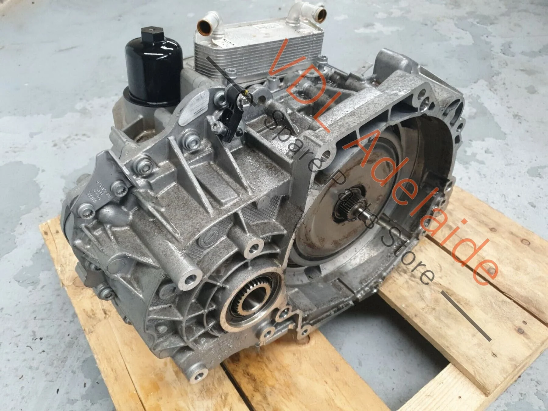 VW Passat Alltrack B8 3G 6spd DSG Automatic QFE 0D9 Transmission Gearbox - Image 5