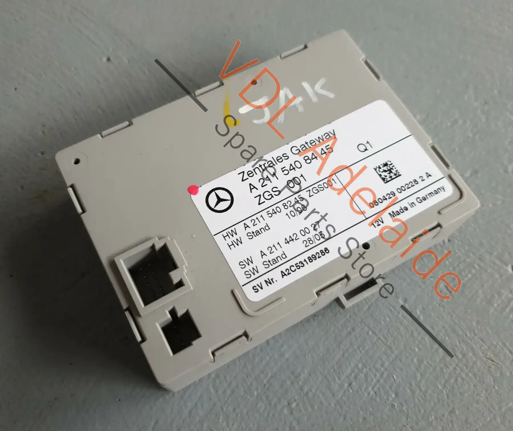 Mercedes Benz W219 CLS-Class Zentrales Central Gateway Module A2115408445