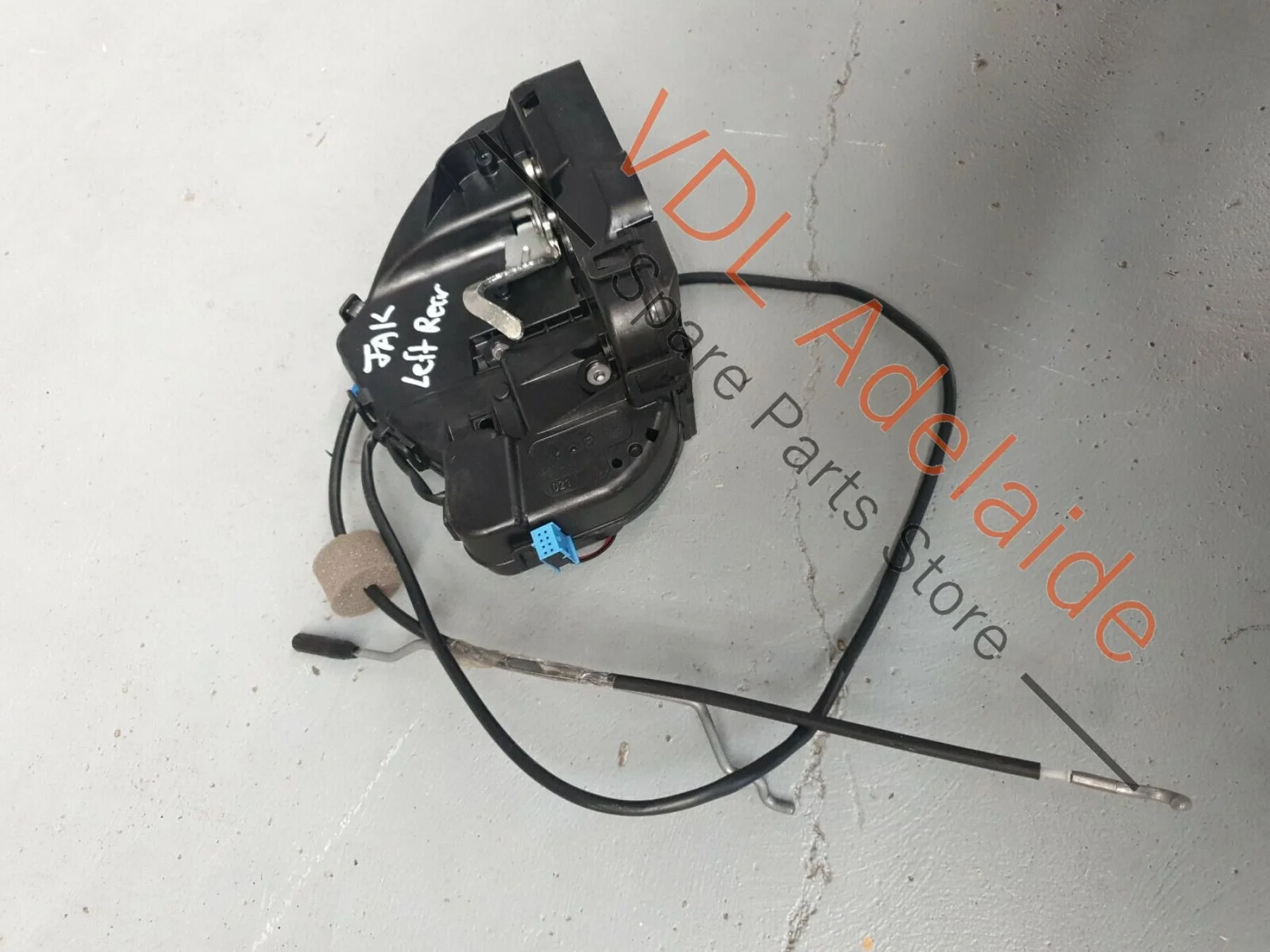 Mercedes Benz W219 C219 CLS Class Left Rear Door Lock Mechanism Actuator 2197300135 A2197300135 - Image 5