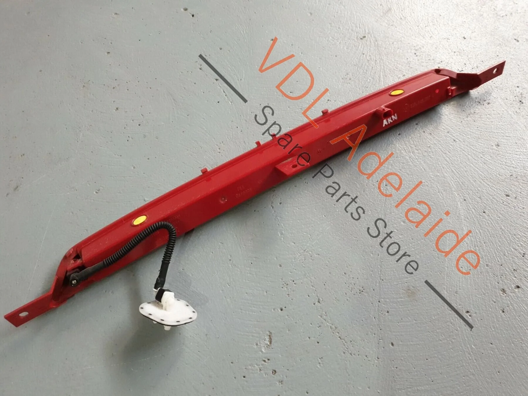 VW Golf GTi Mk7 OEM Rear Tailgate Third 3rd Brake Stop Light 5G6945087A ARN1 - Image 4