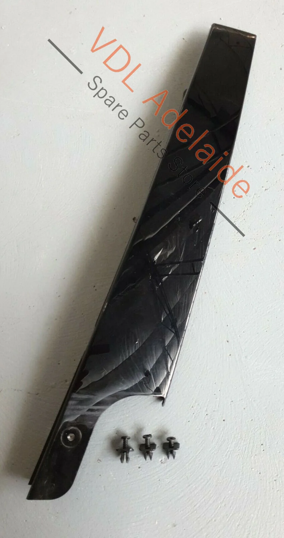 VW Golf Mk7 OEM Front Left Exterior Door B-Pillar Black Trim 5G4837901B ARN1