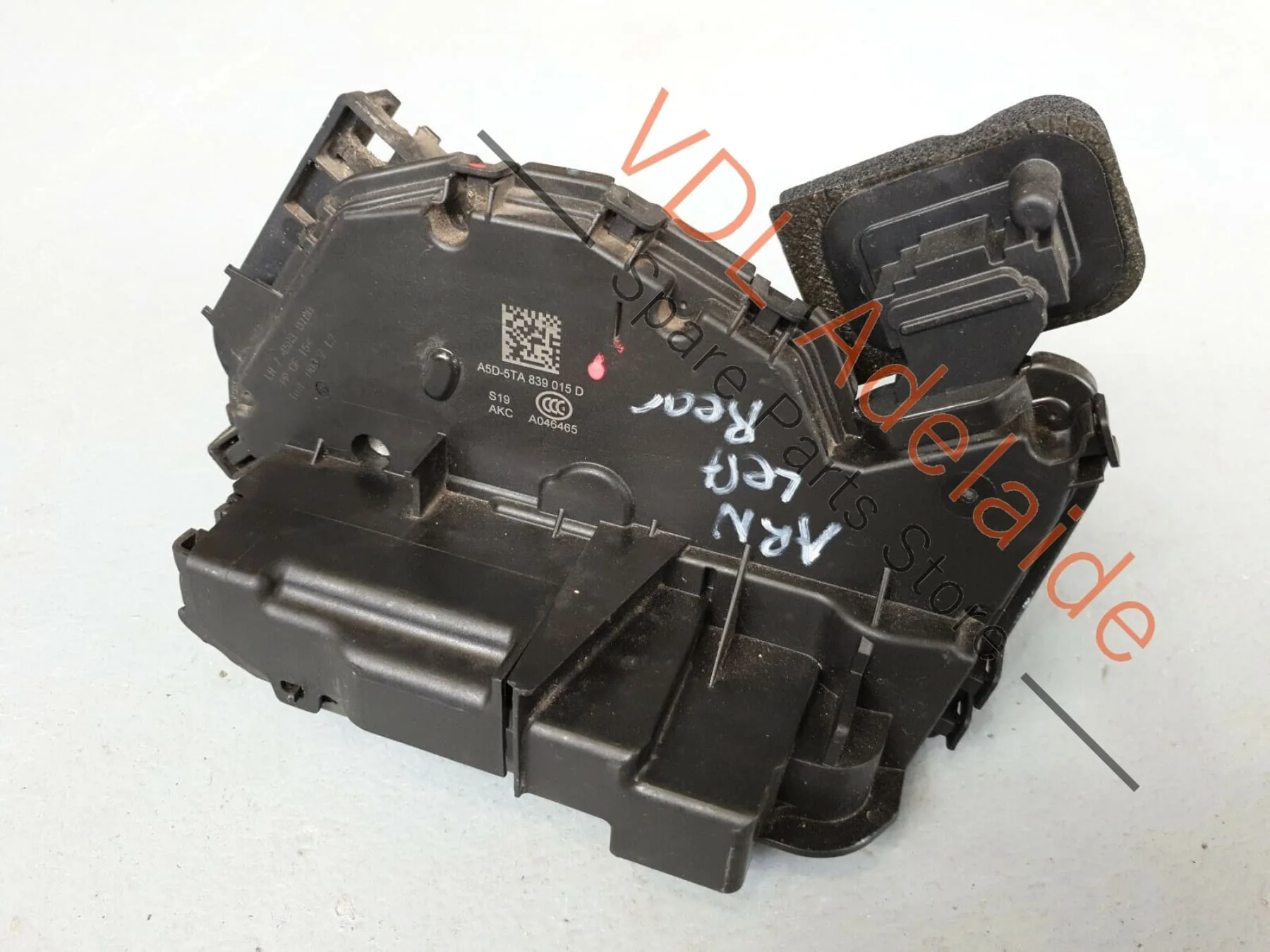 Volkswagen VW Golf Mk7 Rear Left Door Lock Mechanism 5TC839015D / 5TA839015K - Image 2