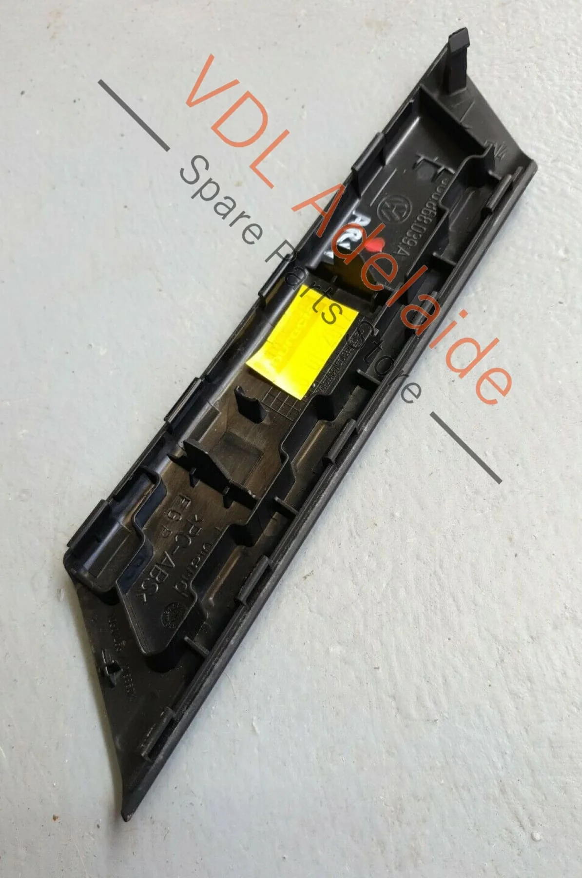 VW Golf Mk7 Left Side Interior Door Handle Inlay Trim 5G0868039A ARN1 - Image 2