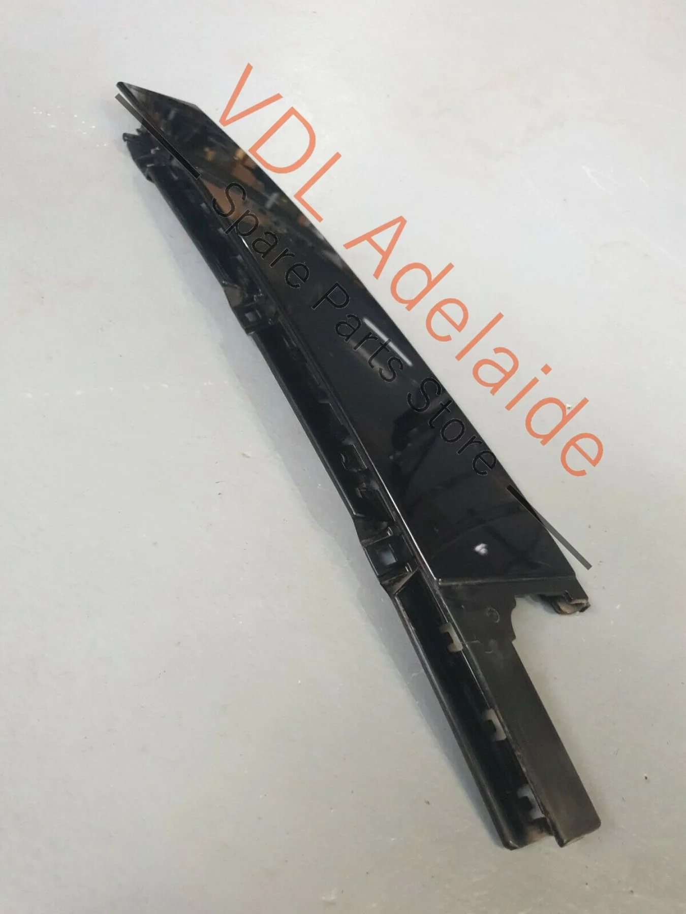 VW Passat B8 3G Rear Right Exterior Door B-Pillar Black Trim 3G0839902T PAT2 - Image 2