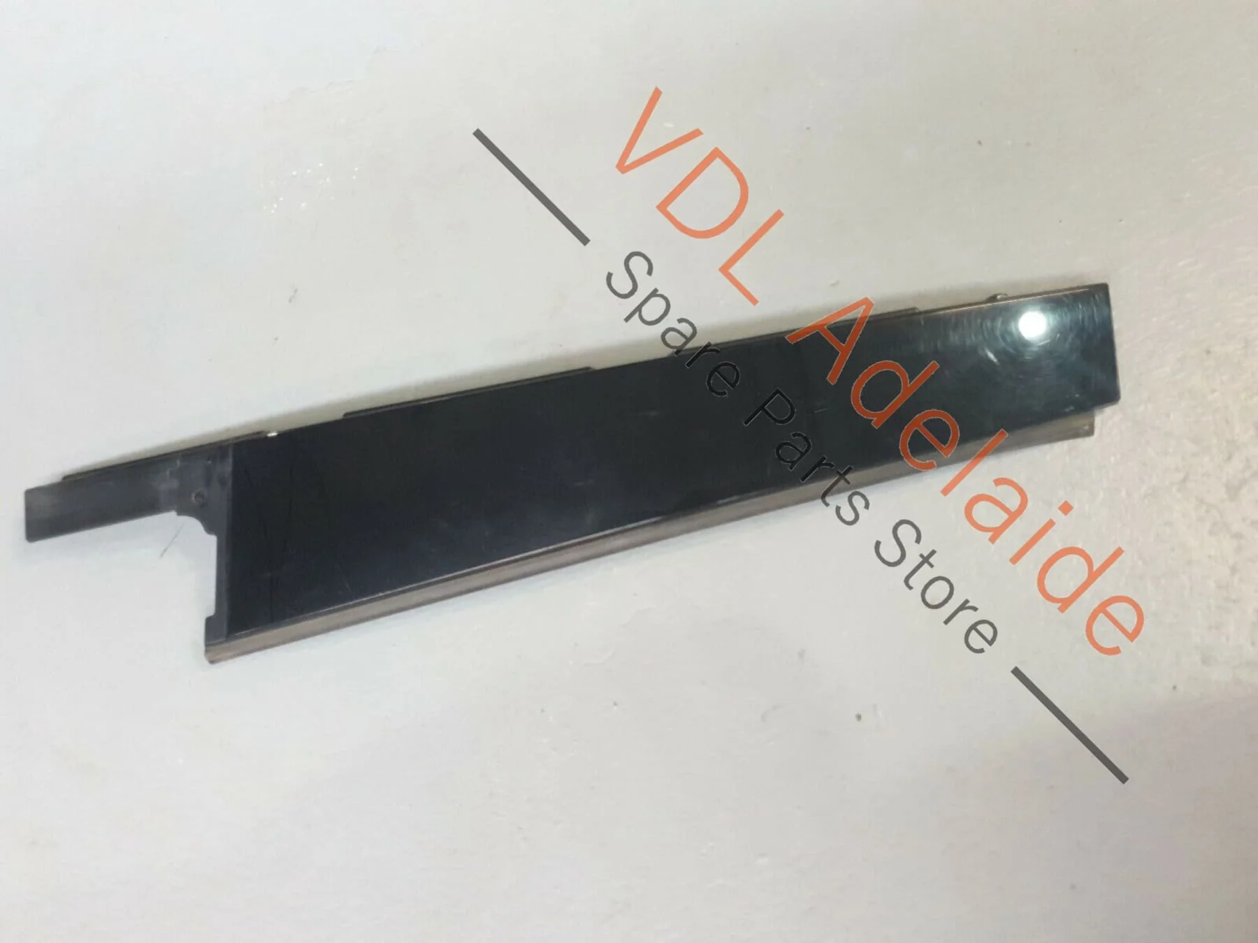 VW Passat B8 3G Rear Right Exterior Door B-Pillar Black Trim 3G0839902T PAT2 - Image 3