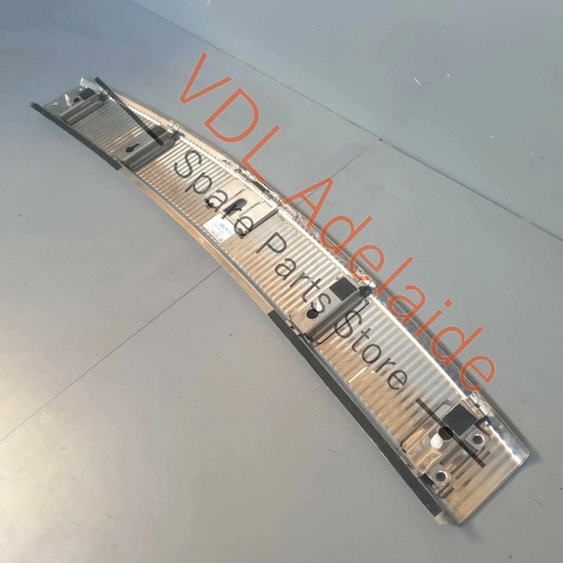 VW Touareg 7L Chrome Metal Boot Trunk Rear Sill Ledge Trim Cover 7L6863459H REG4 - Image 6