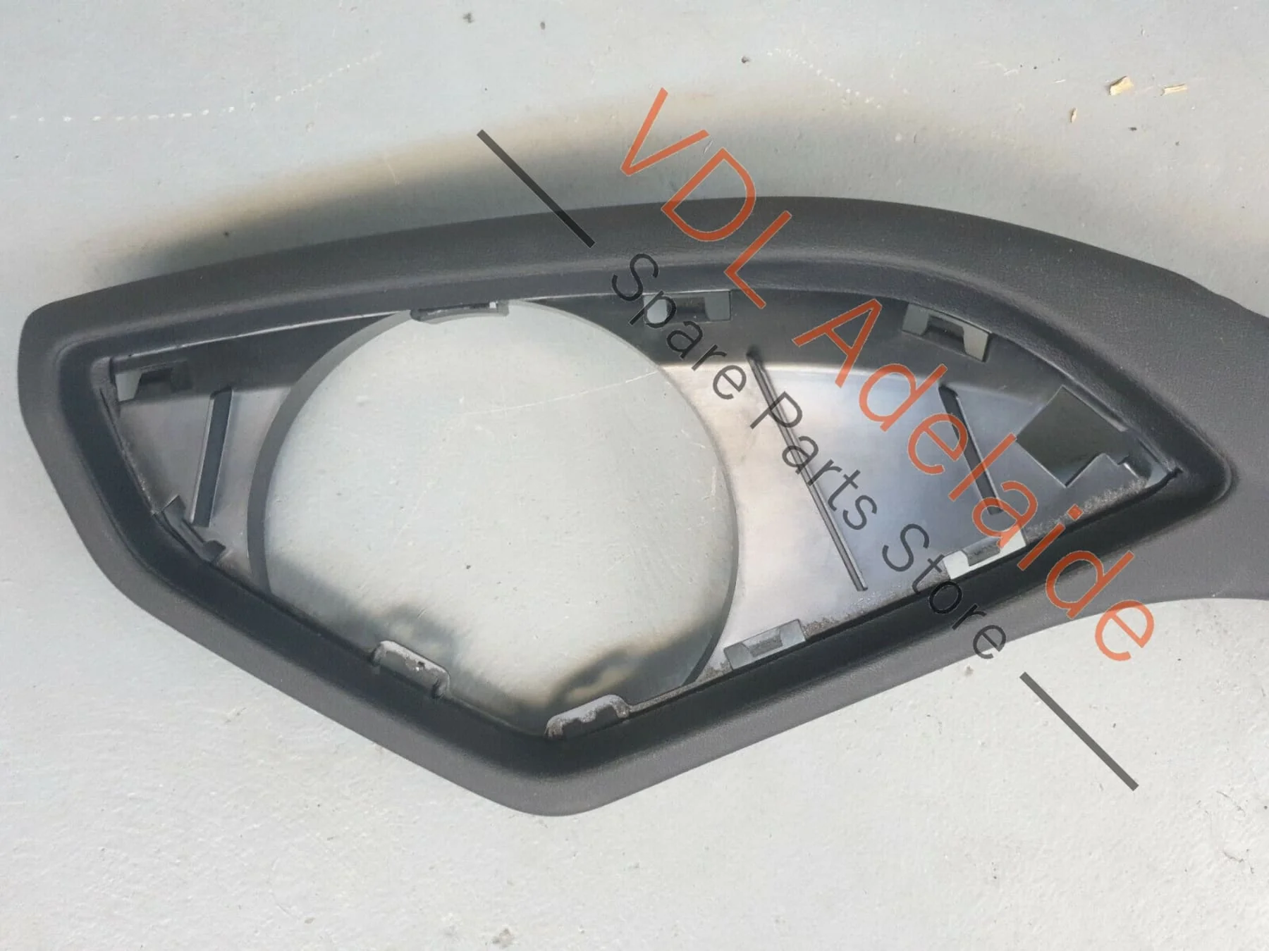 Audi TT Mk3 8S FV Right Interior Door Armrest Arm Rest 8S0867174 VLA - Image 3