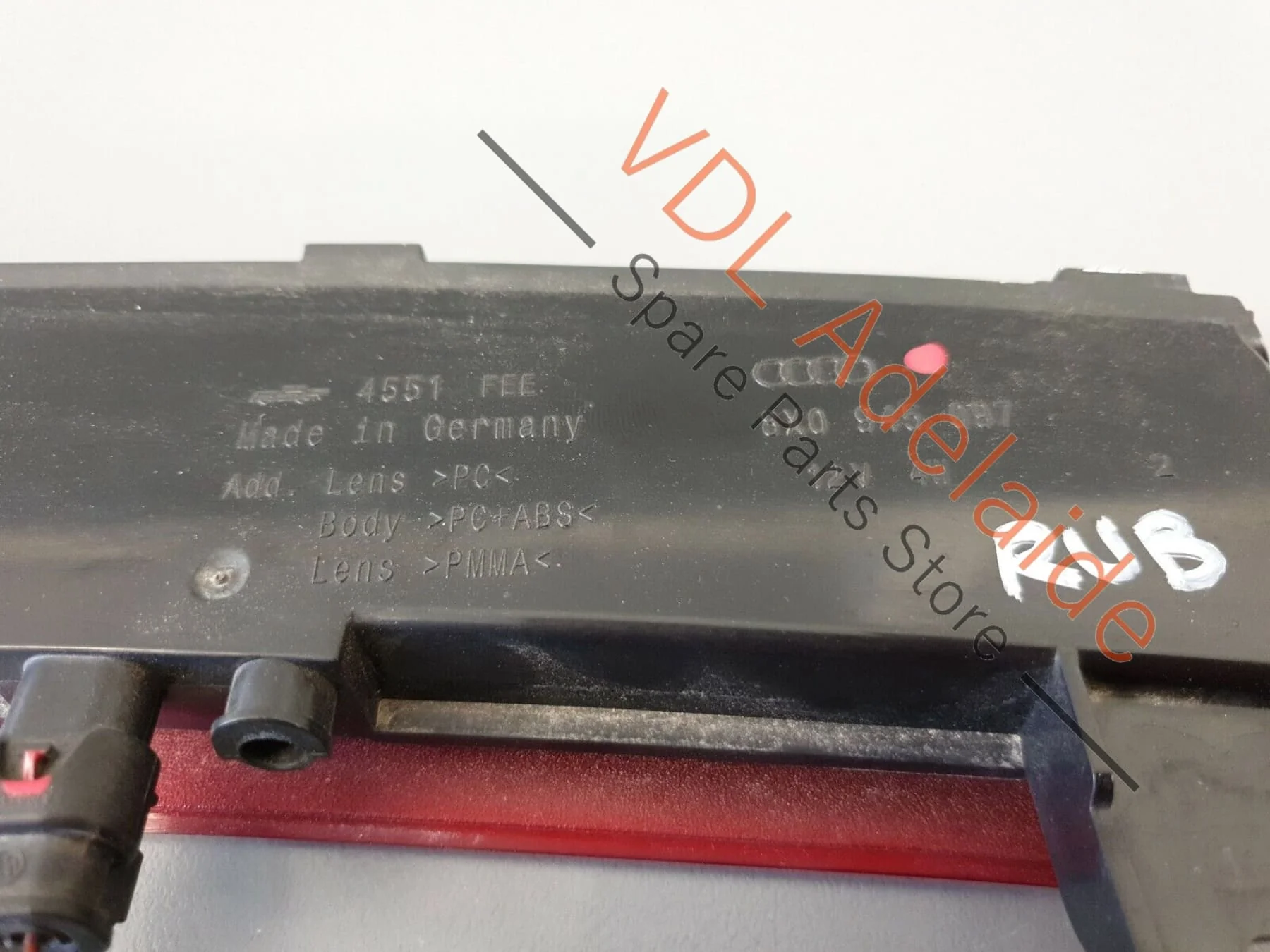 Audi A1 8X OEM Rear Tailgate Third 3rd High Brake Stop Light 8X0945097 - Image 4