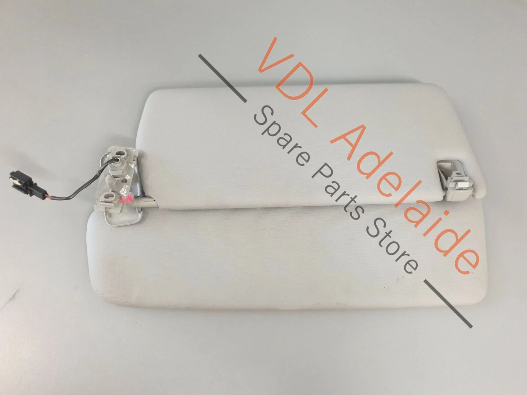 Volkswagen VW Touareg 7L R50 Front Left Dual Sun Visor Light Grey REG4 - Image 3
