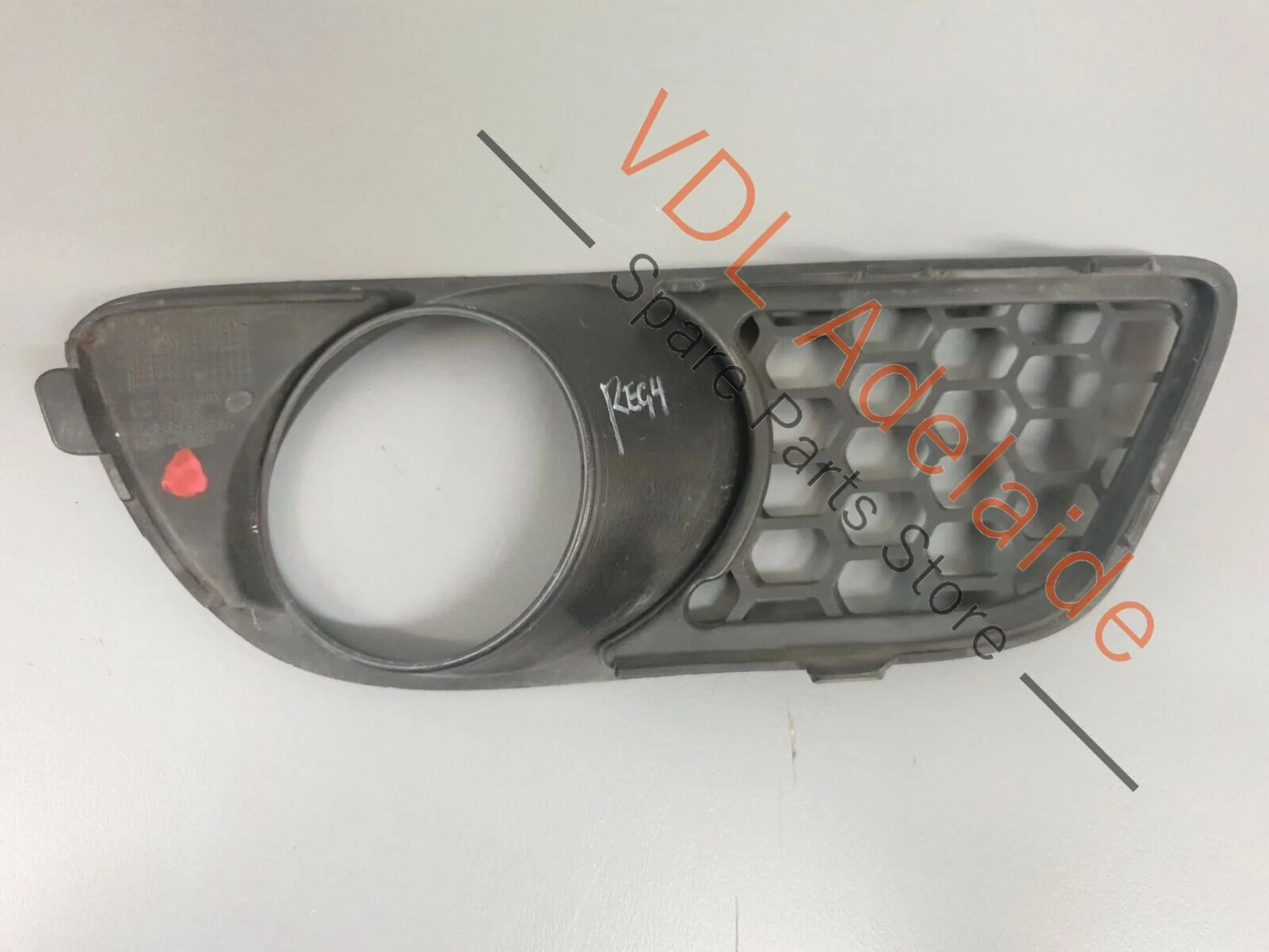 Volkswagen VW Touareg 7L R50 Left Front Bumper Fog Light Cover 7L9853663A REG4 - Image 7