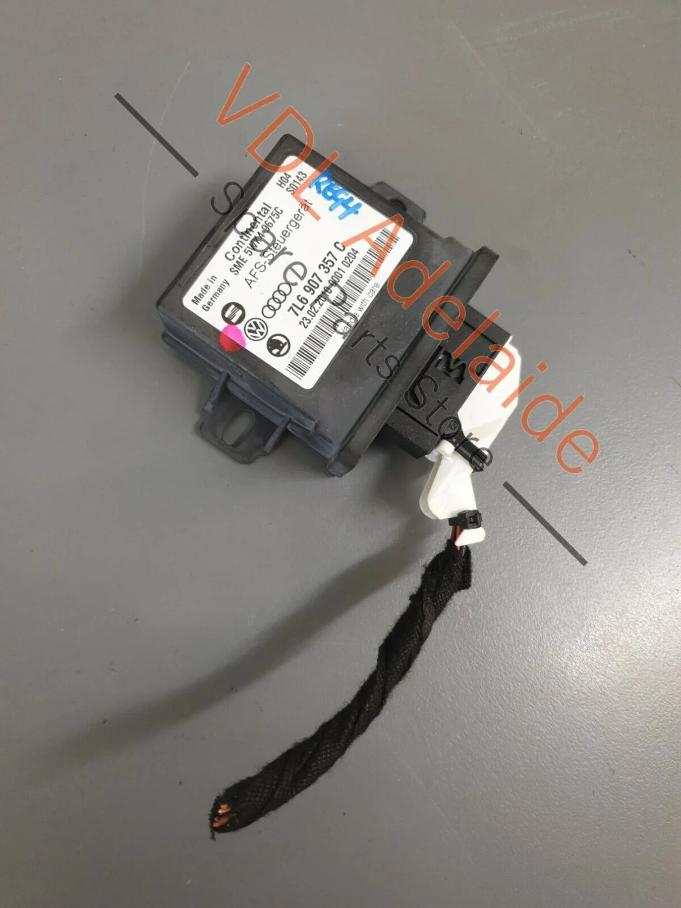 Volkswagen VW Touareg 7L R50 Cornering Light Module 7L6907357C REG4