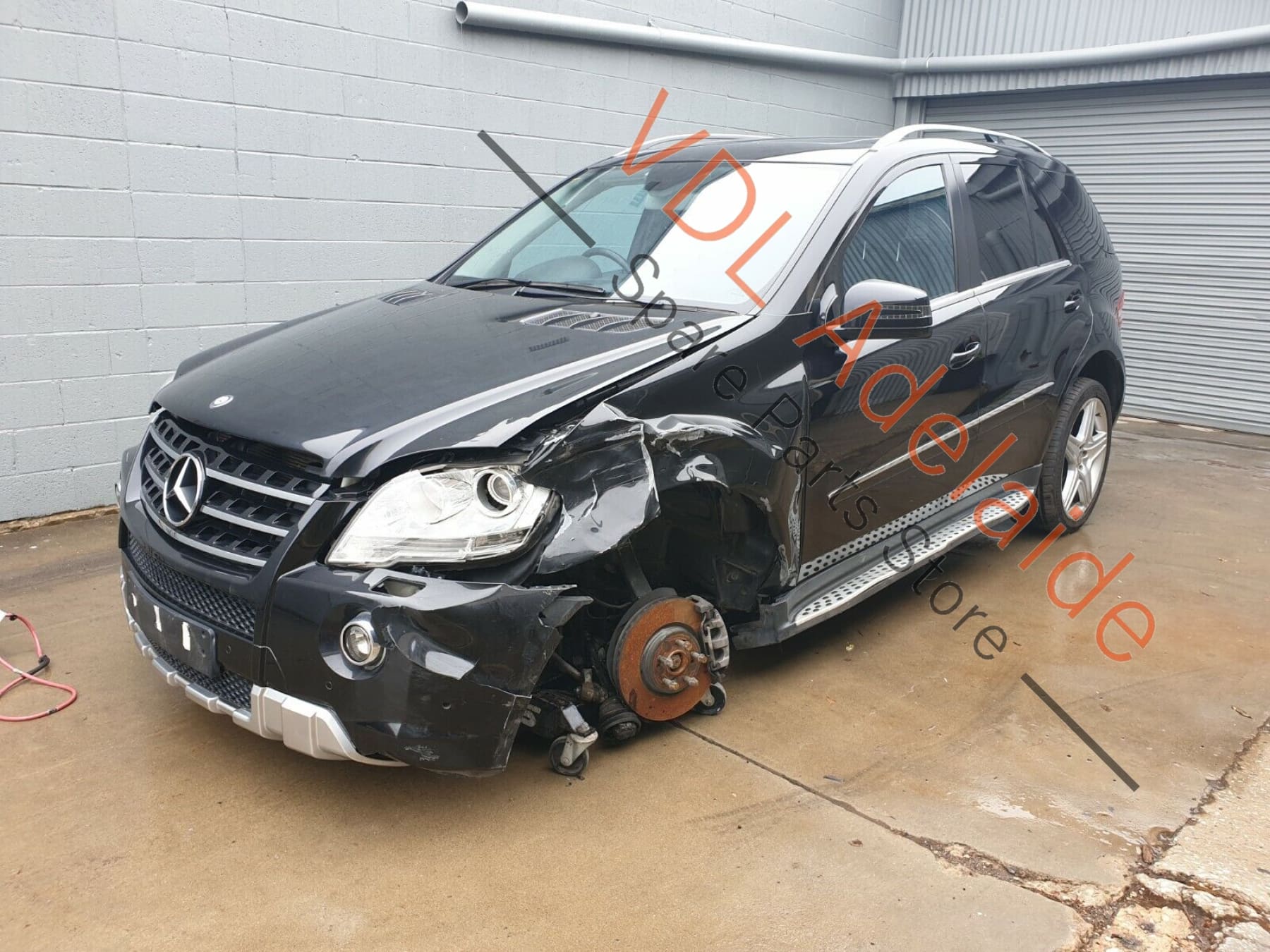 Mercedes W164 ML-Class Right Side Headlight Washer Cover A1648600808 C197 COS4 - Image 7