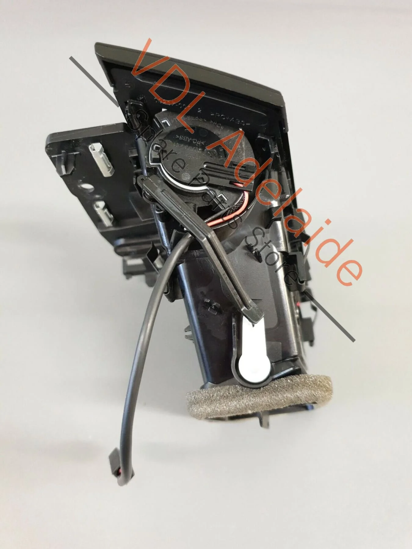 VW Passat R-Line Wagon B8 3G Right Side Dash Air Vent 3G2819702E PAT4 - Image 6