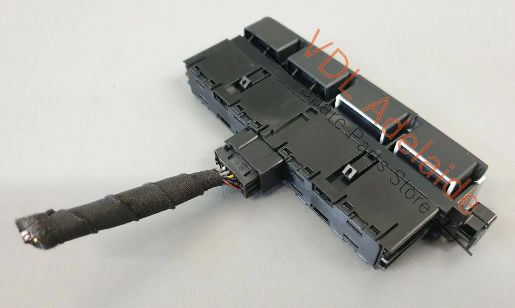 VW Passat B8 3G Mode ESP ECO Start Stop Switch Unit 3G0927137AC - Image 3